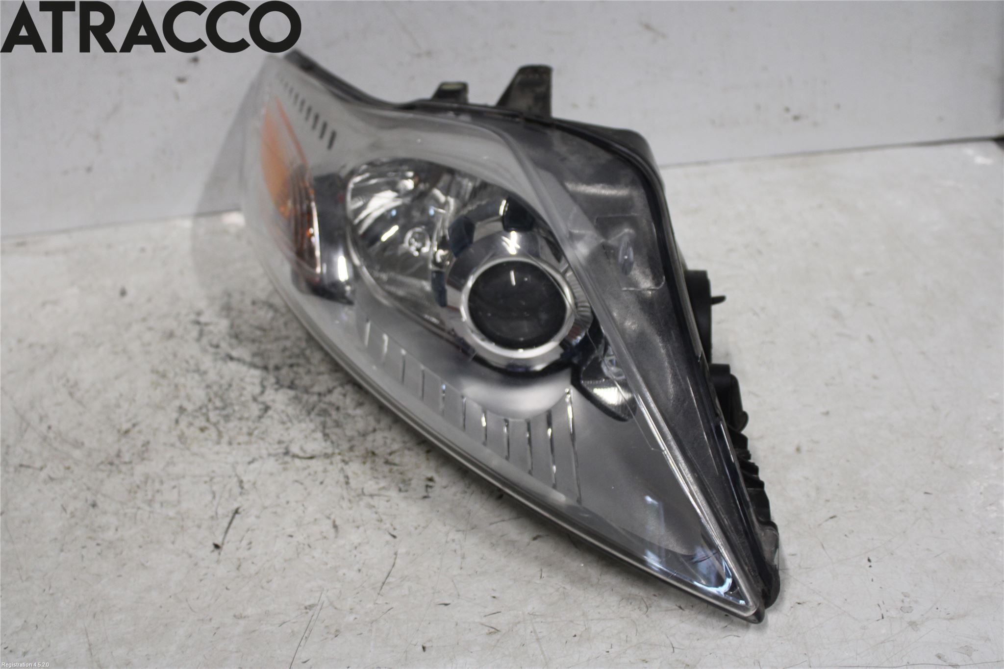 Ford MONDEO 07-15 Frontlykt Høyre