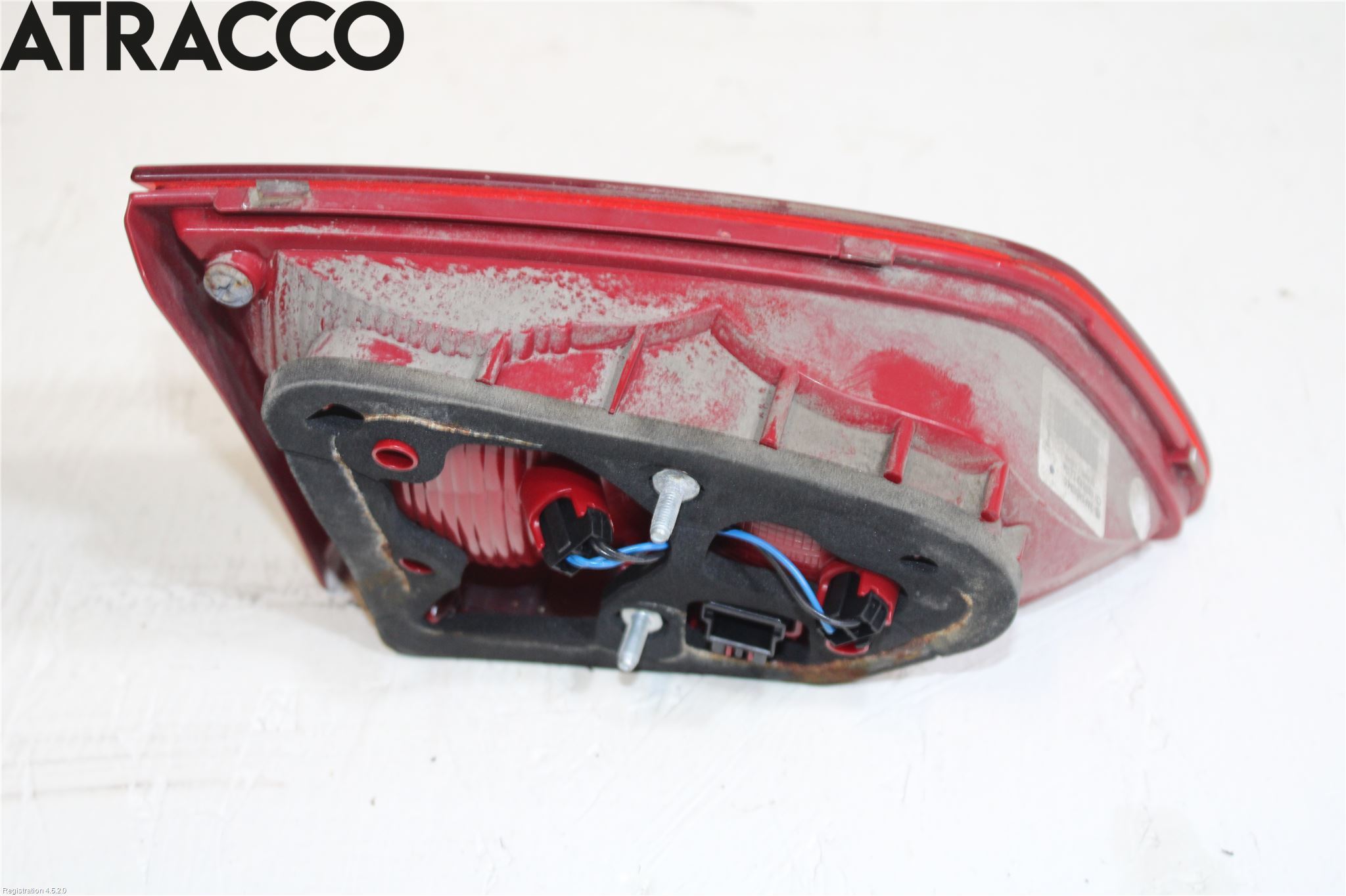 Volkswagen VW PASSAT 11-14 Baklykt Høyre  På Luke(Indre)