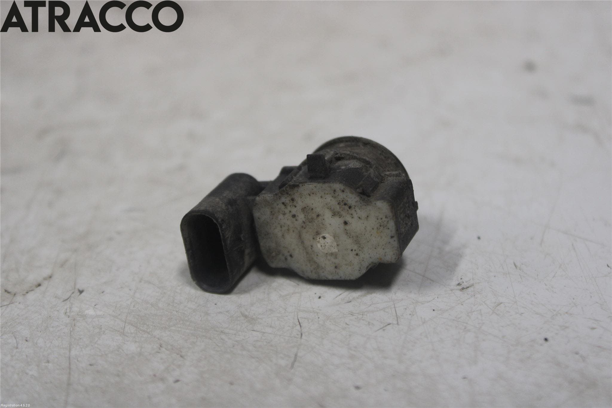 Tesla MODEL S 13- Sensor Parkering Front