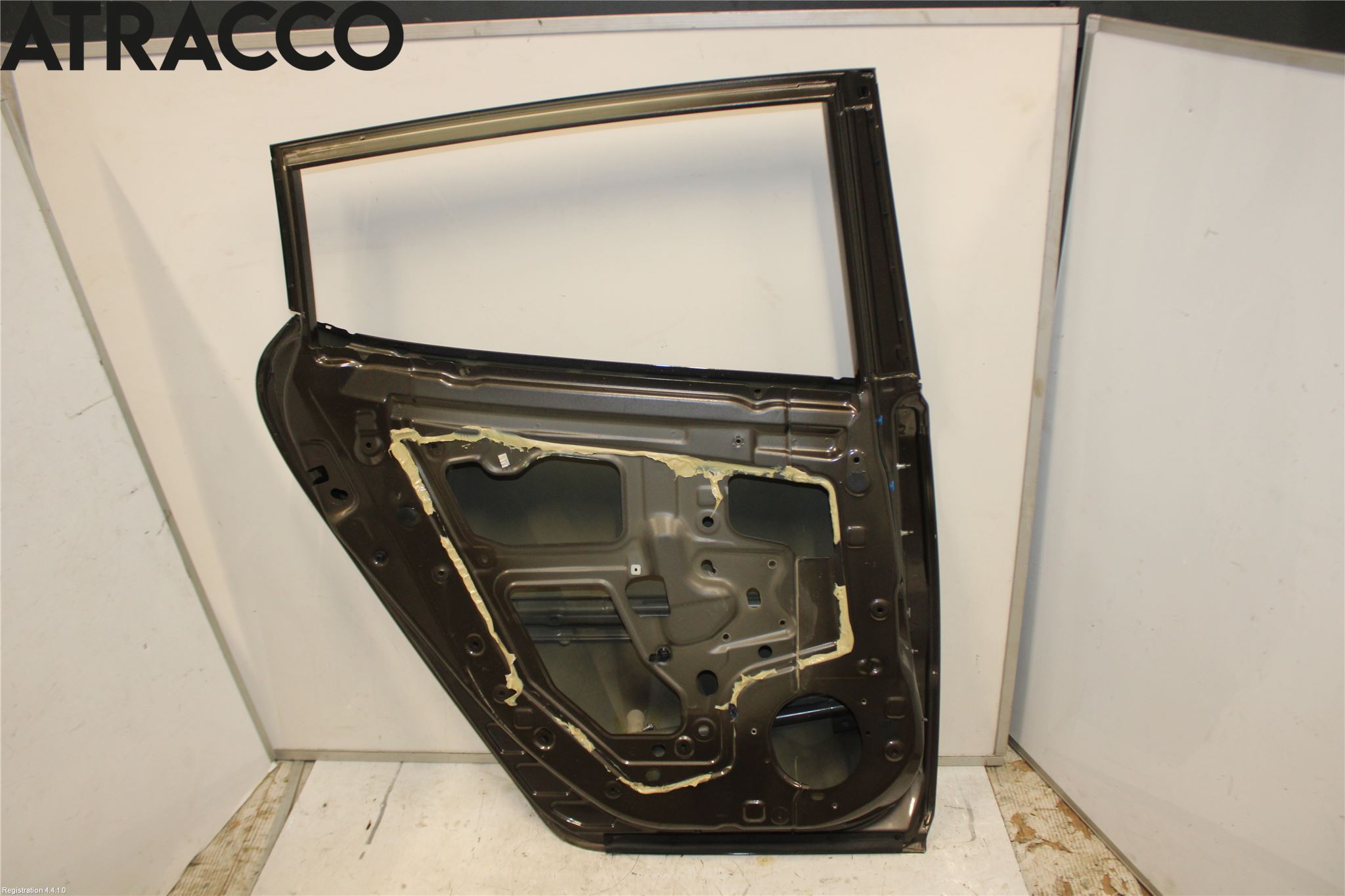 Nissan LEAF 11-17 Dør 4D Bak Venstre