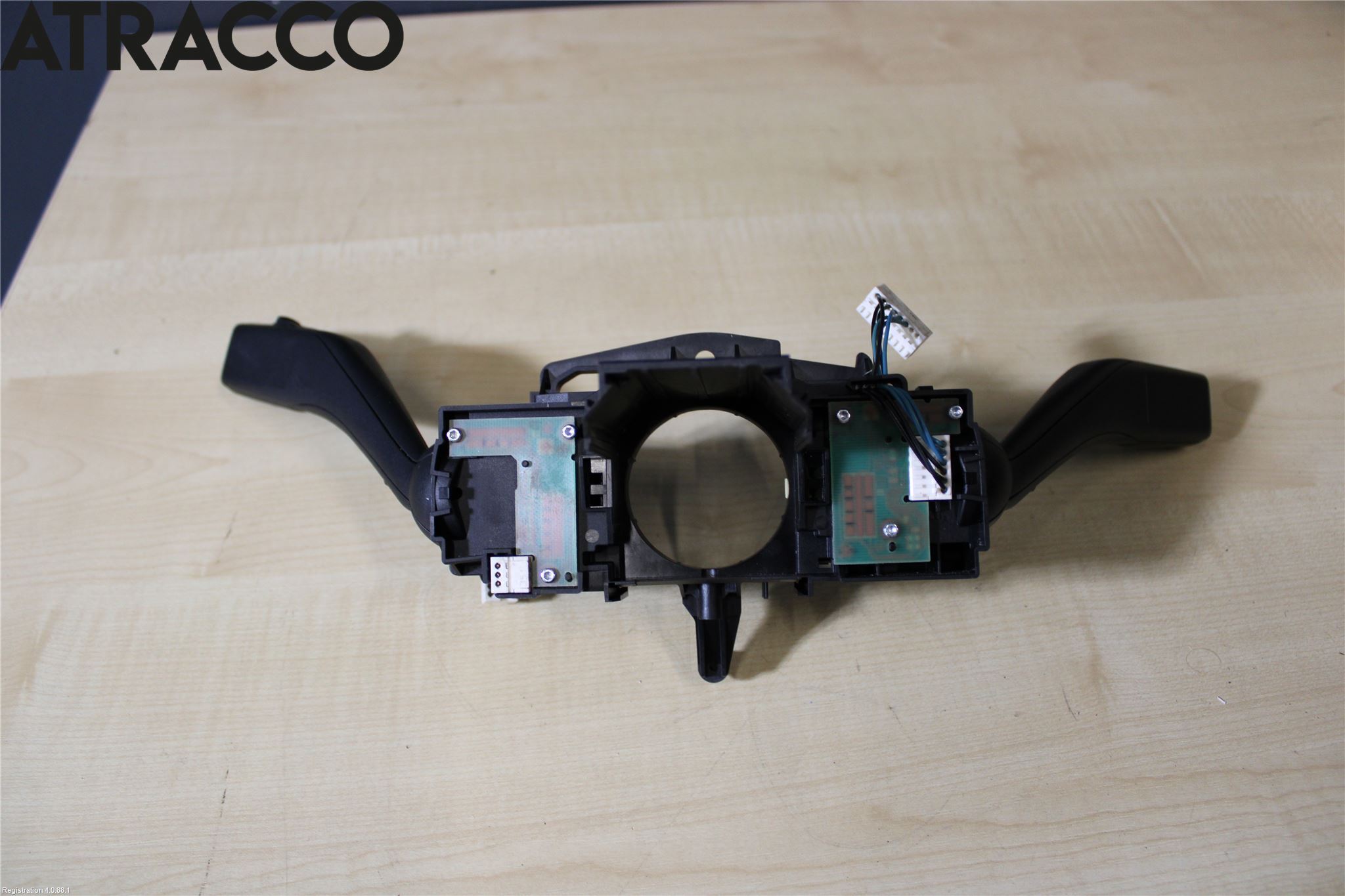 Volkswagen VW CADDY 11-15 Bryter Ratt Kombi H Og V