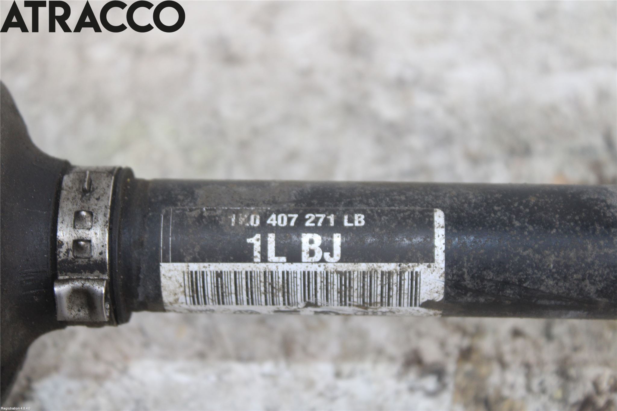 Volkswagen VW TOURAN 10-15 Drivaksel Foran Kompl Venstre