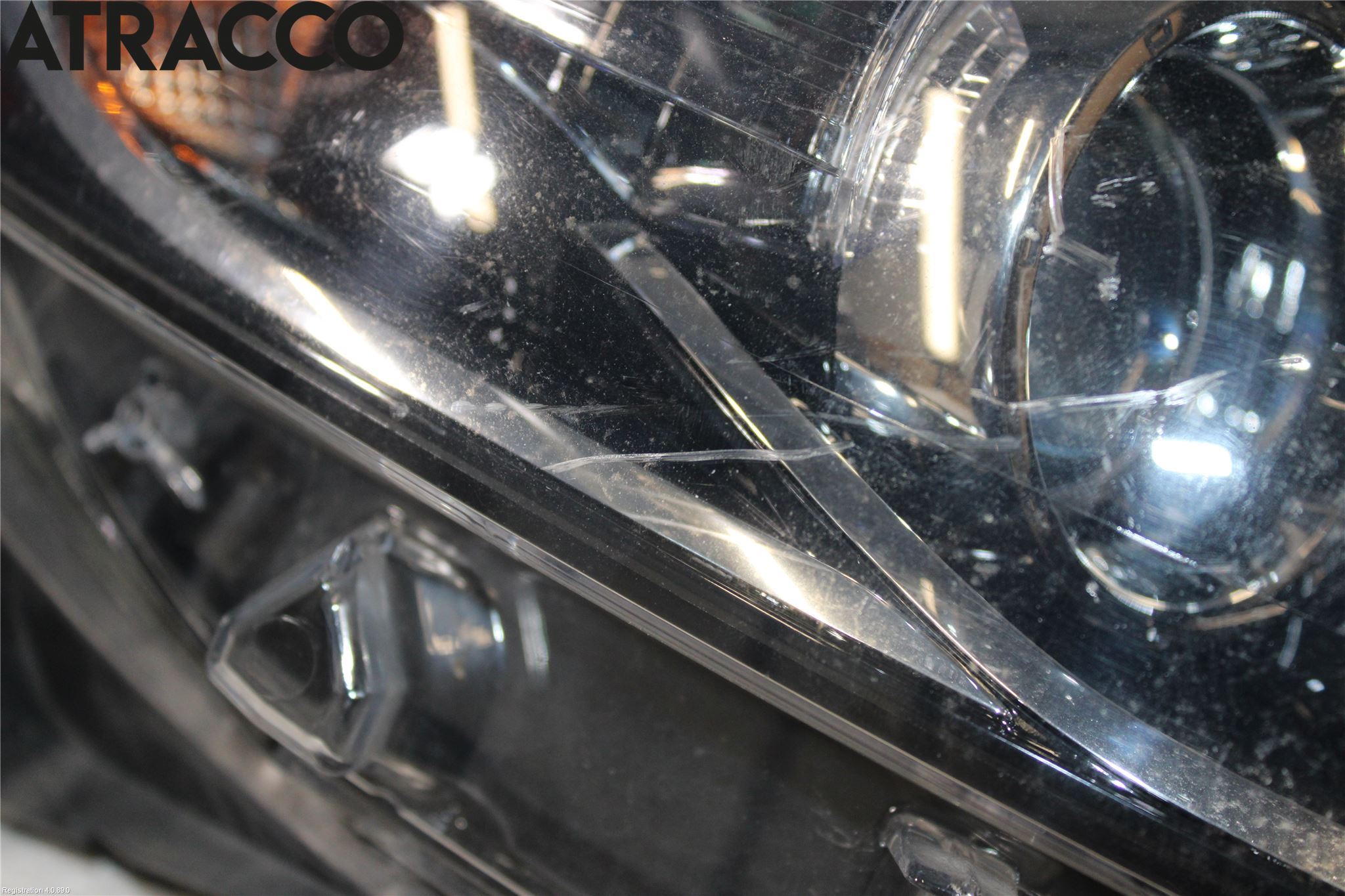 Renault CAPTUR 13-19 Frontlykt Høyre