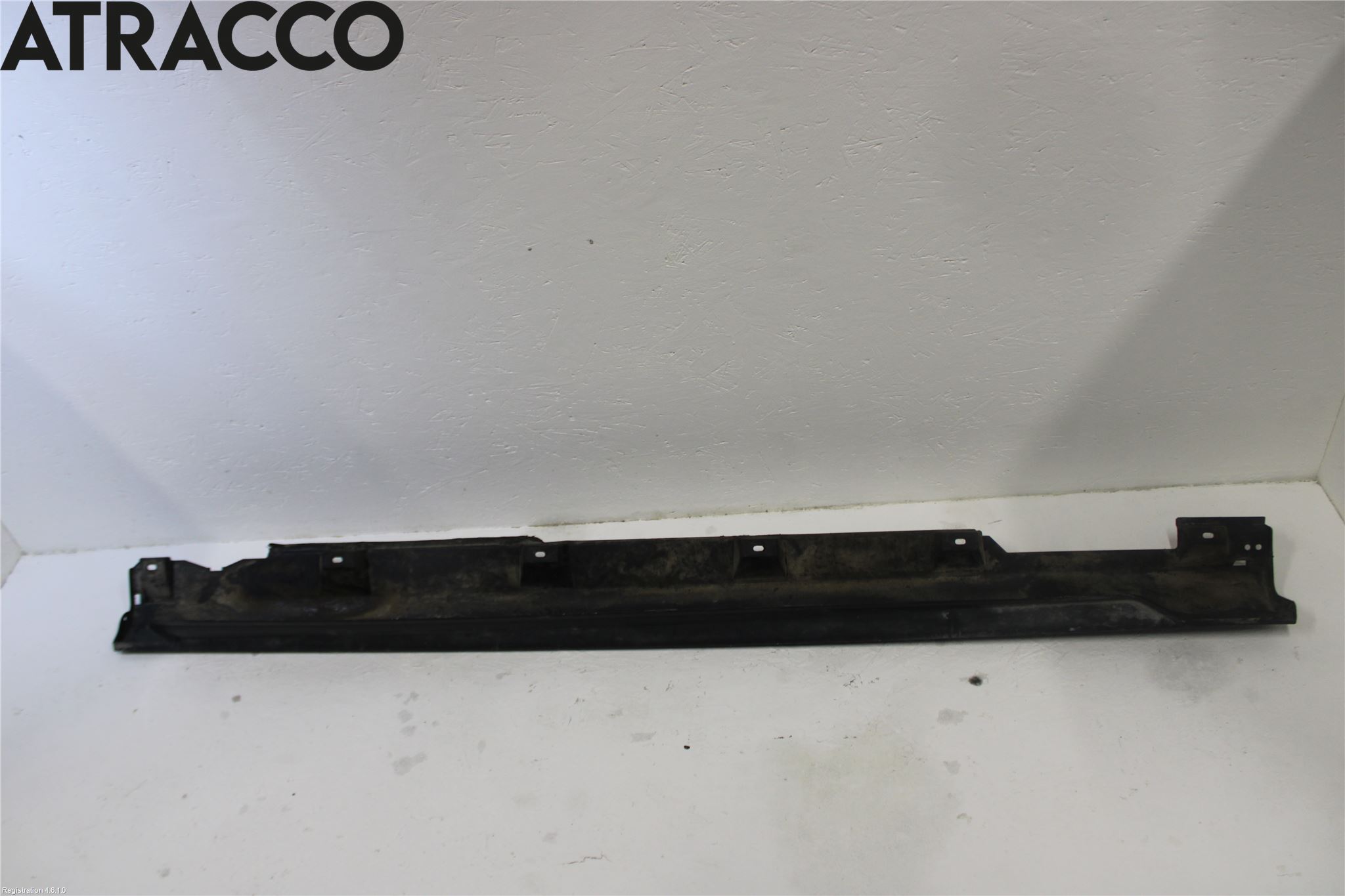 Ford FOCUS 11-14 Kanalskjørt Venstre