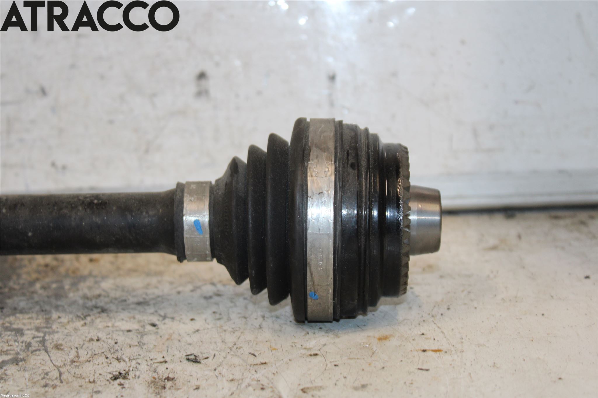 BMW 3 F30/F31/F80 12-19 Drivaksel Bak Kompl Venstre