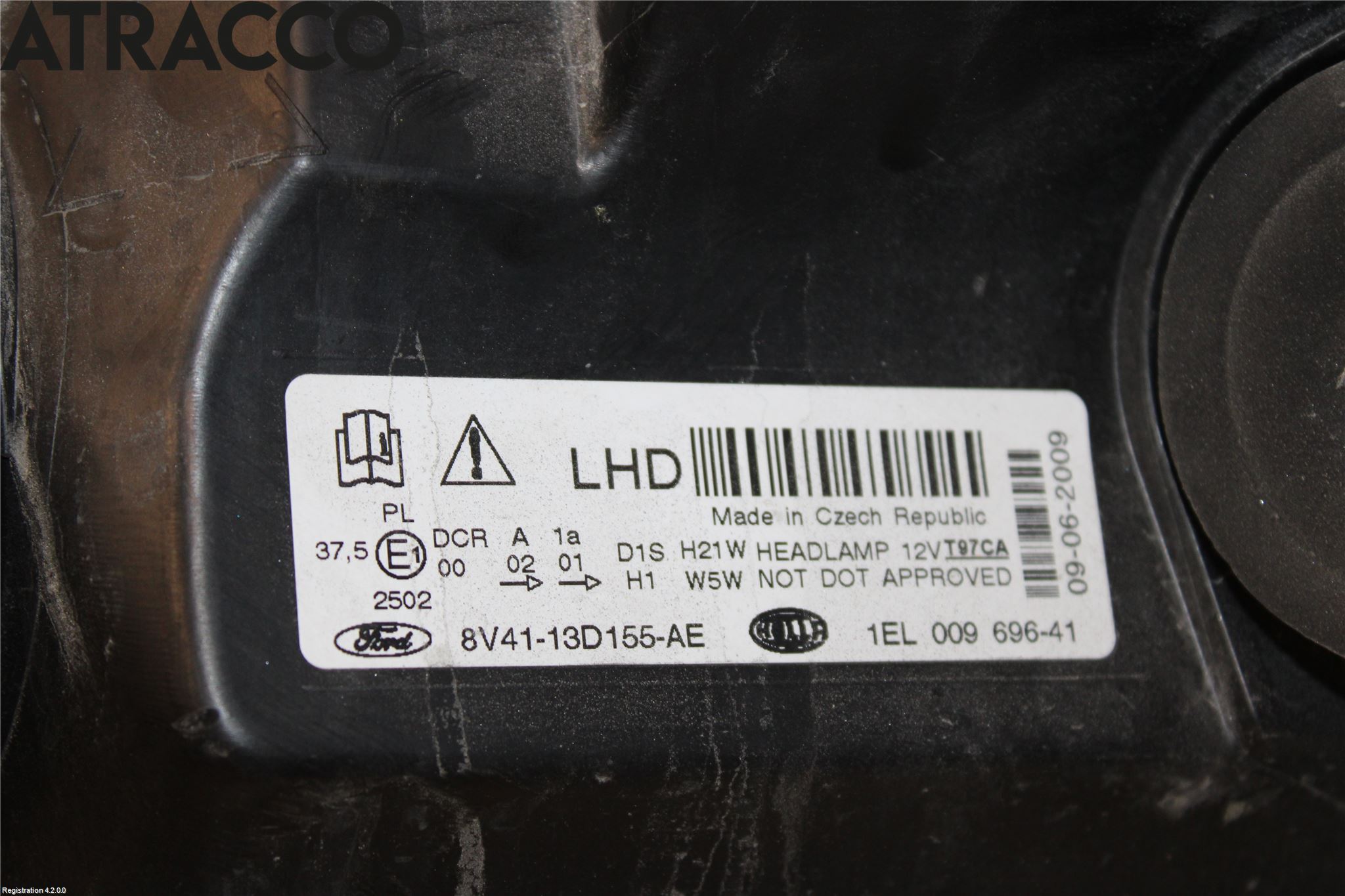 Ford KUGA 08-12 Frontlykt Venstre