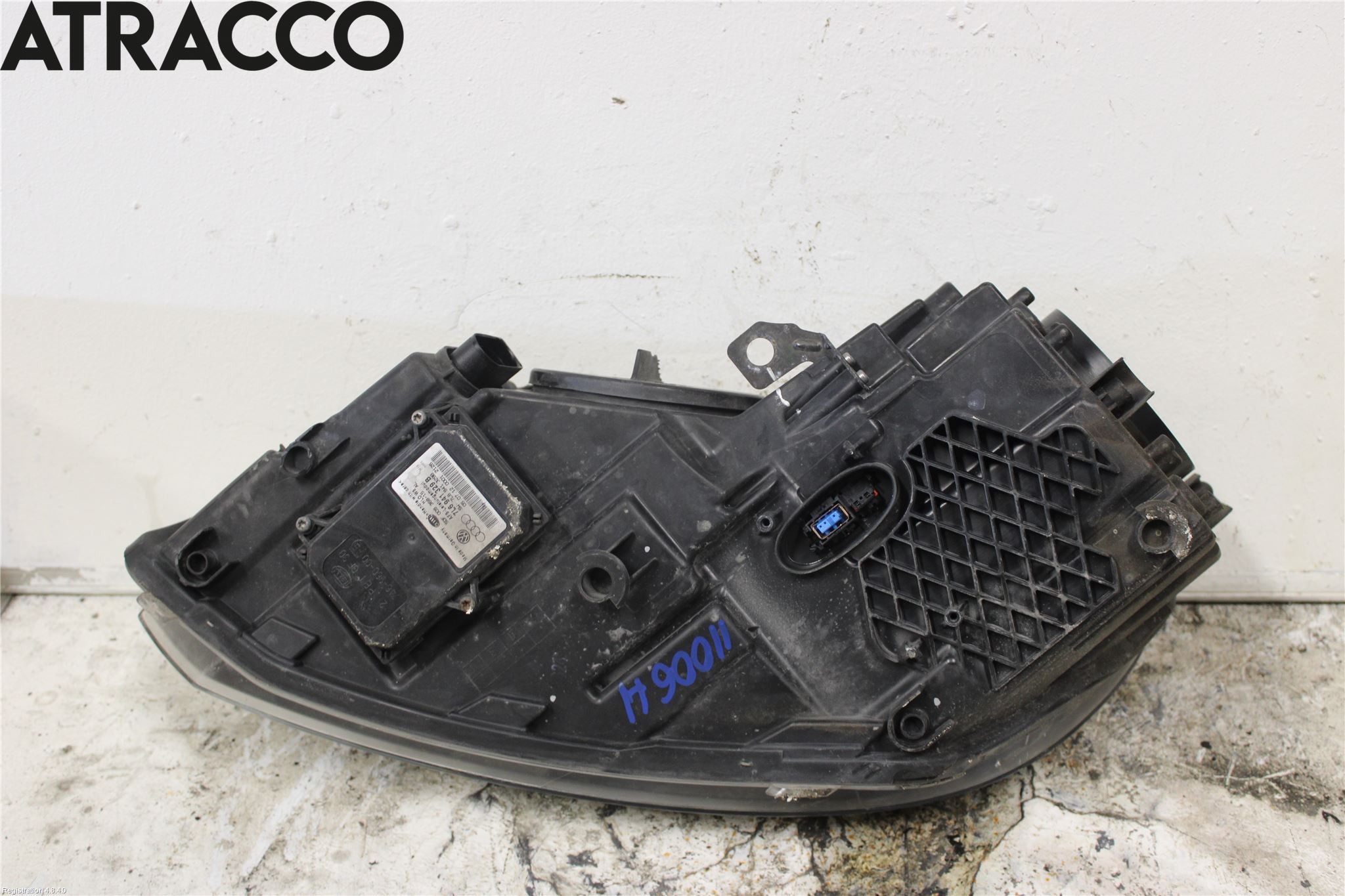 Volkswagen VW GOLF VI 09-13 Frontlykt Høyre