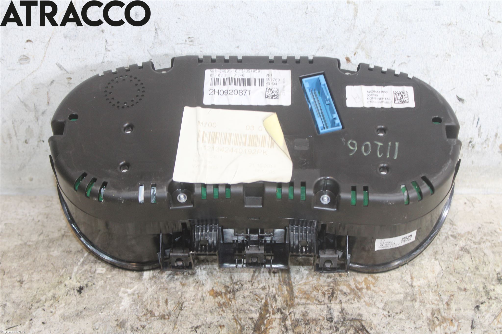 Volkswagen VW AMAROK 2H 10-22 Instr Kombinert