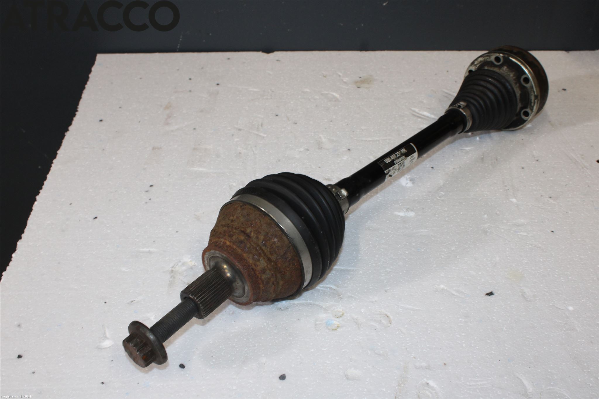 Audi A3/S3 05-13 Drivaksel Foran Kompl Venstre