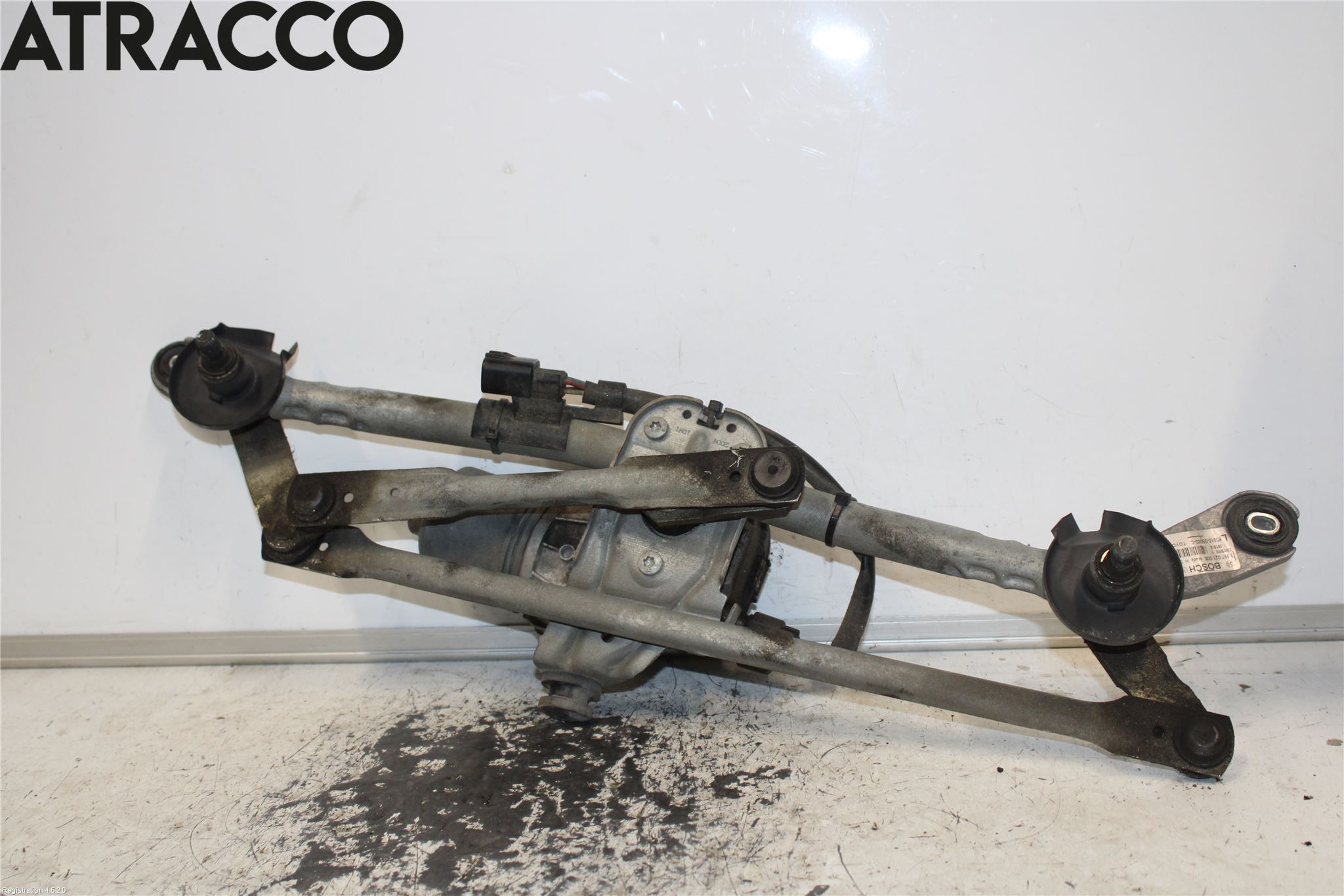 Toyota AVENSIS 09-15 Viskermotor Frontrute