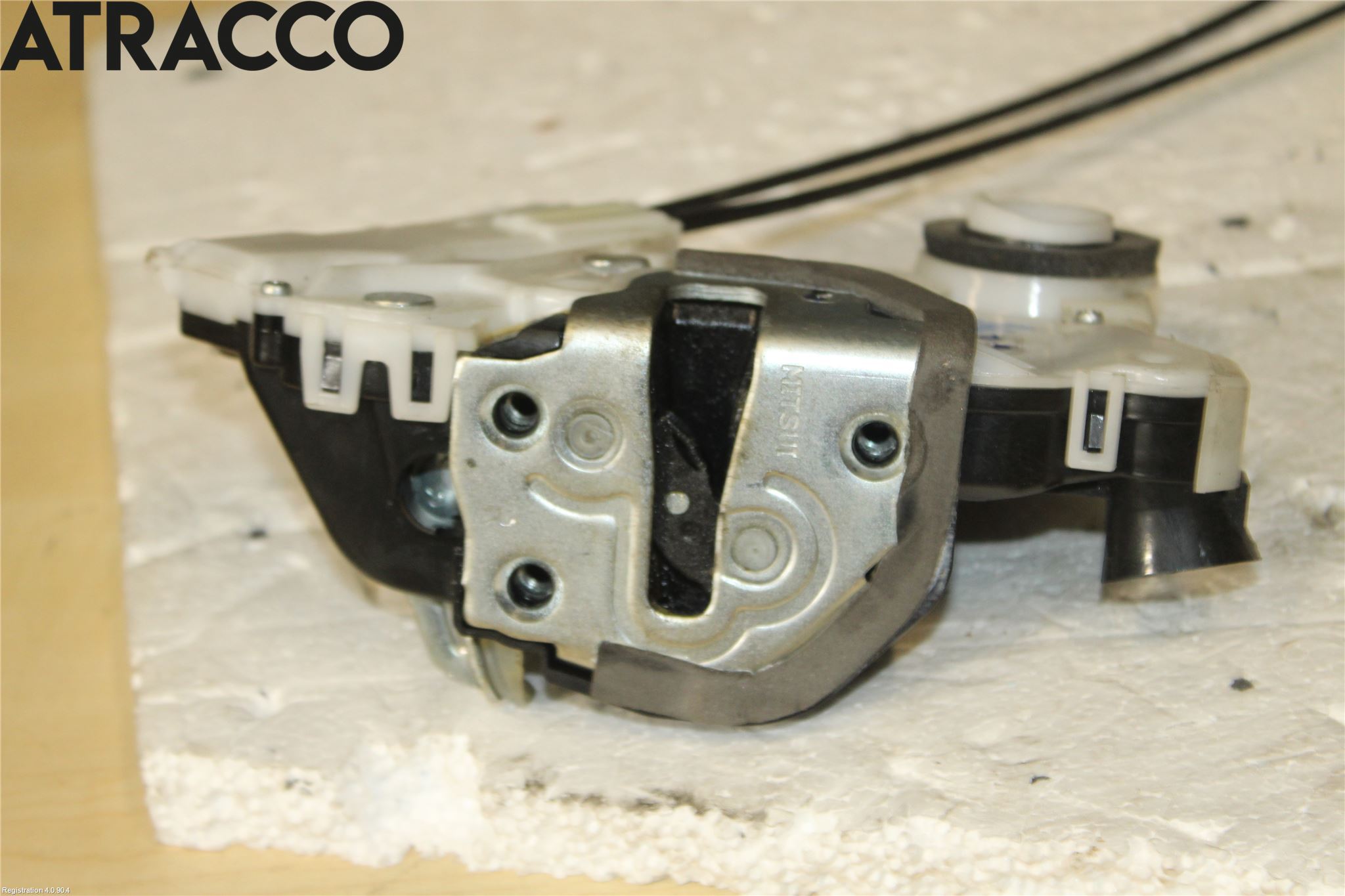 Toyota YARIS XP130 12-14 Dørlås - Låsekasse