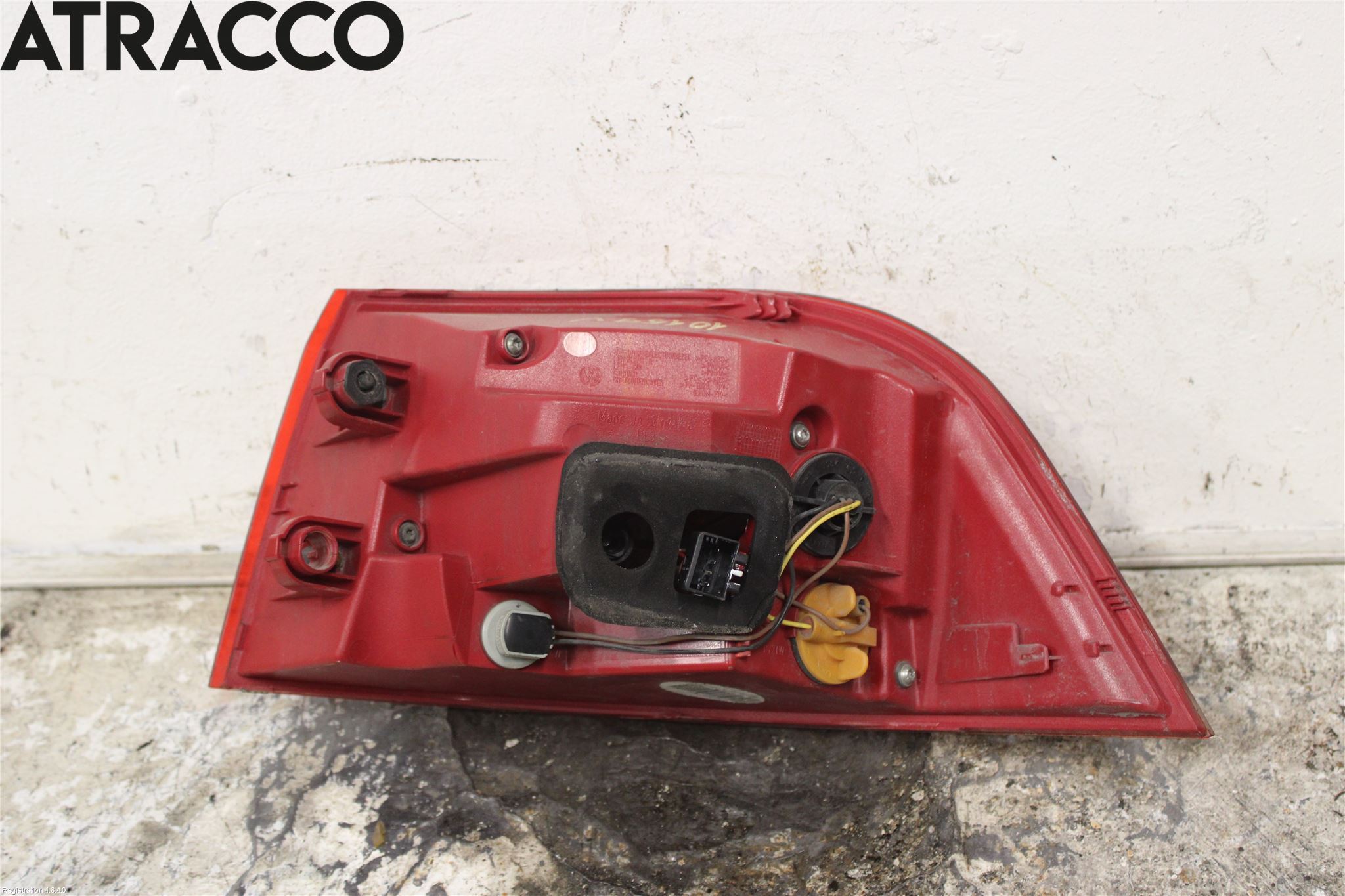 Volkswagen VW PASSAT 11-14 Baklykt Venstre