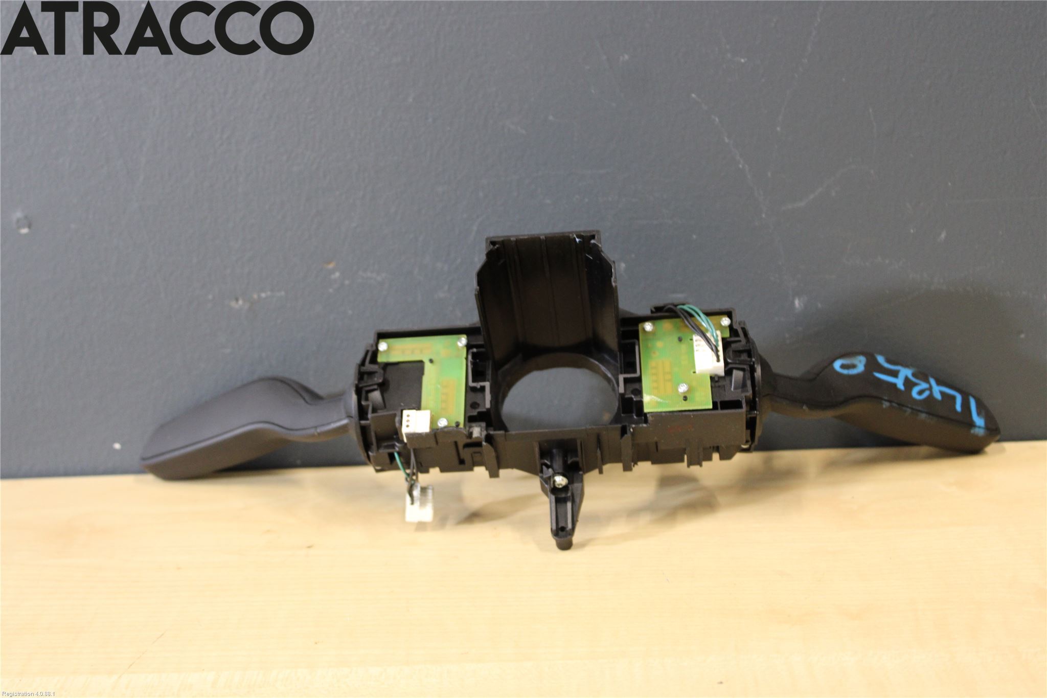 Audi A3/S3 05-13 Bryter Ratt Kombi H Og V