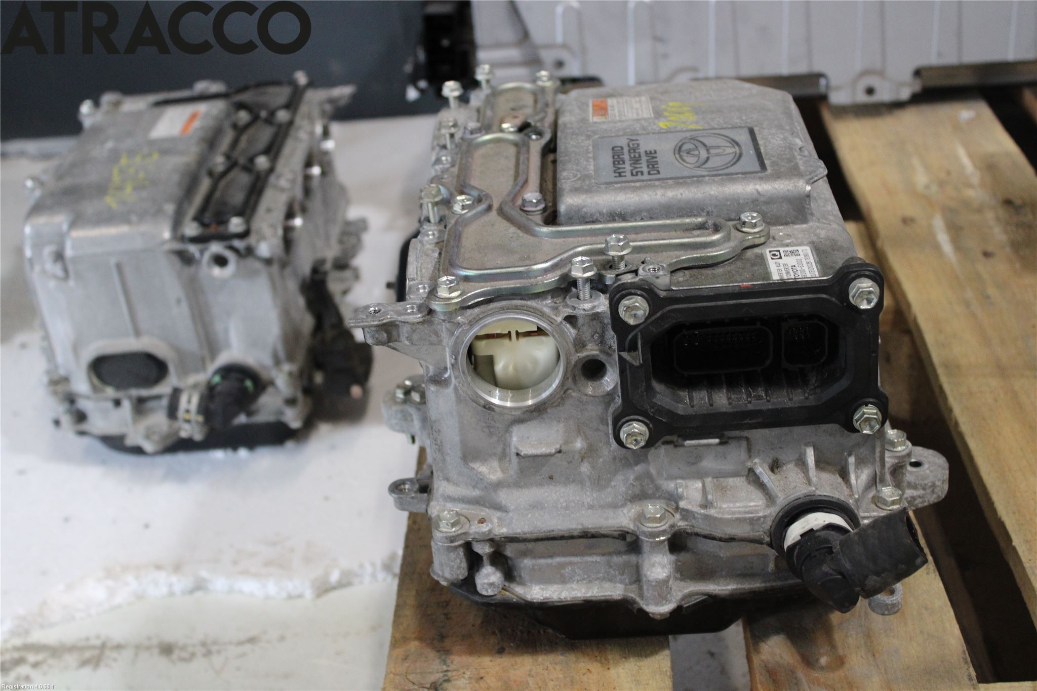 Toyota YARIS XP130 15-20 Hybridconverter