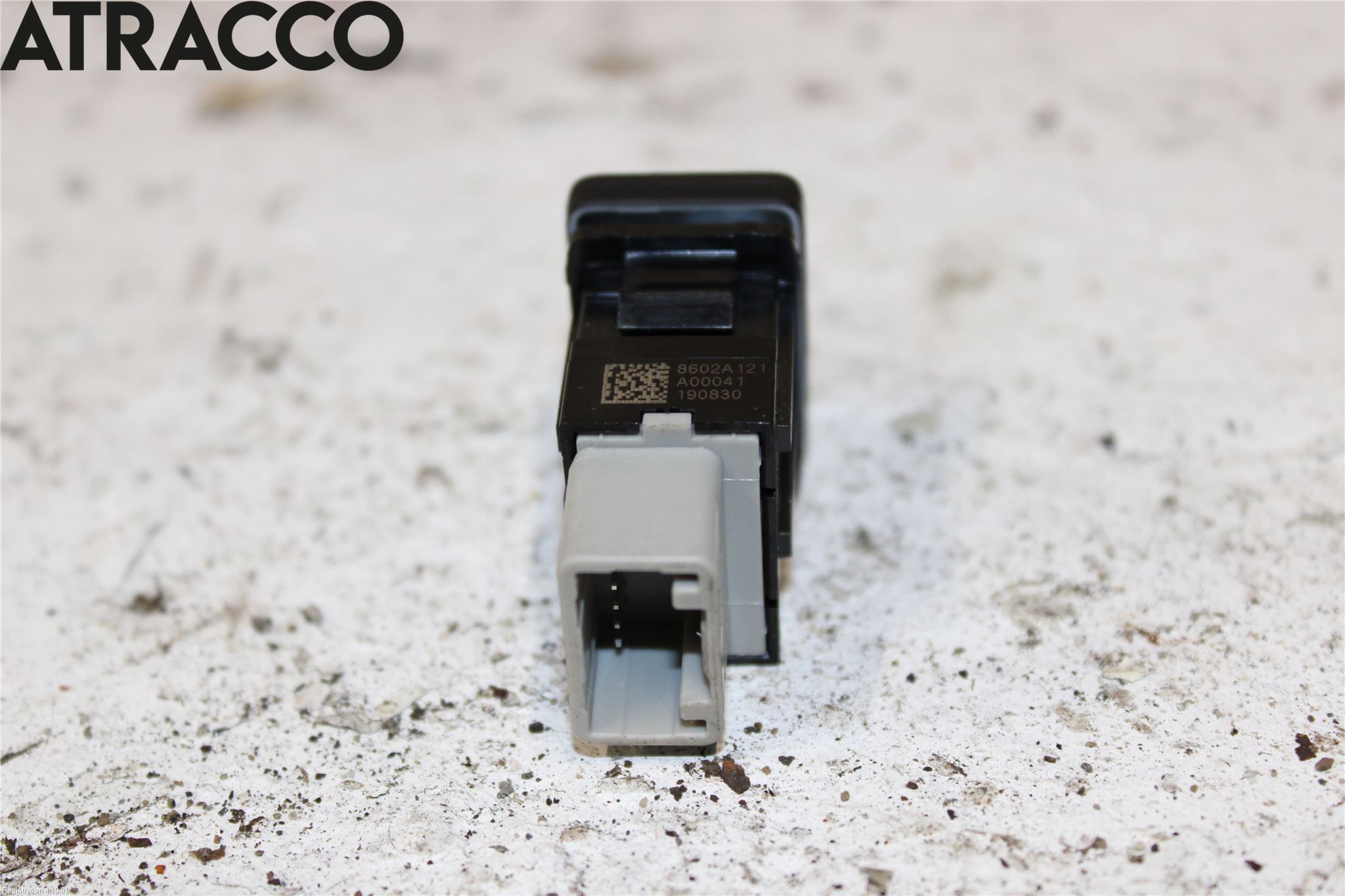 Mitsubishi OUTLANDER 13-21 Strömställare Parkeringshjälp