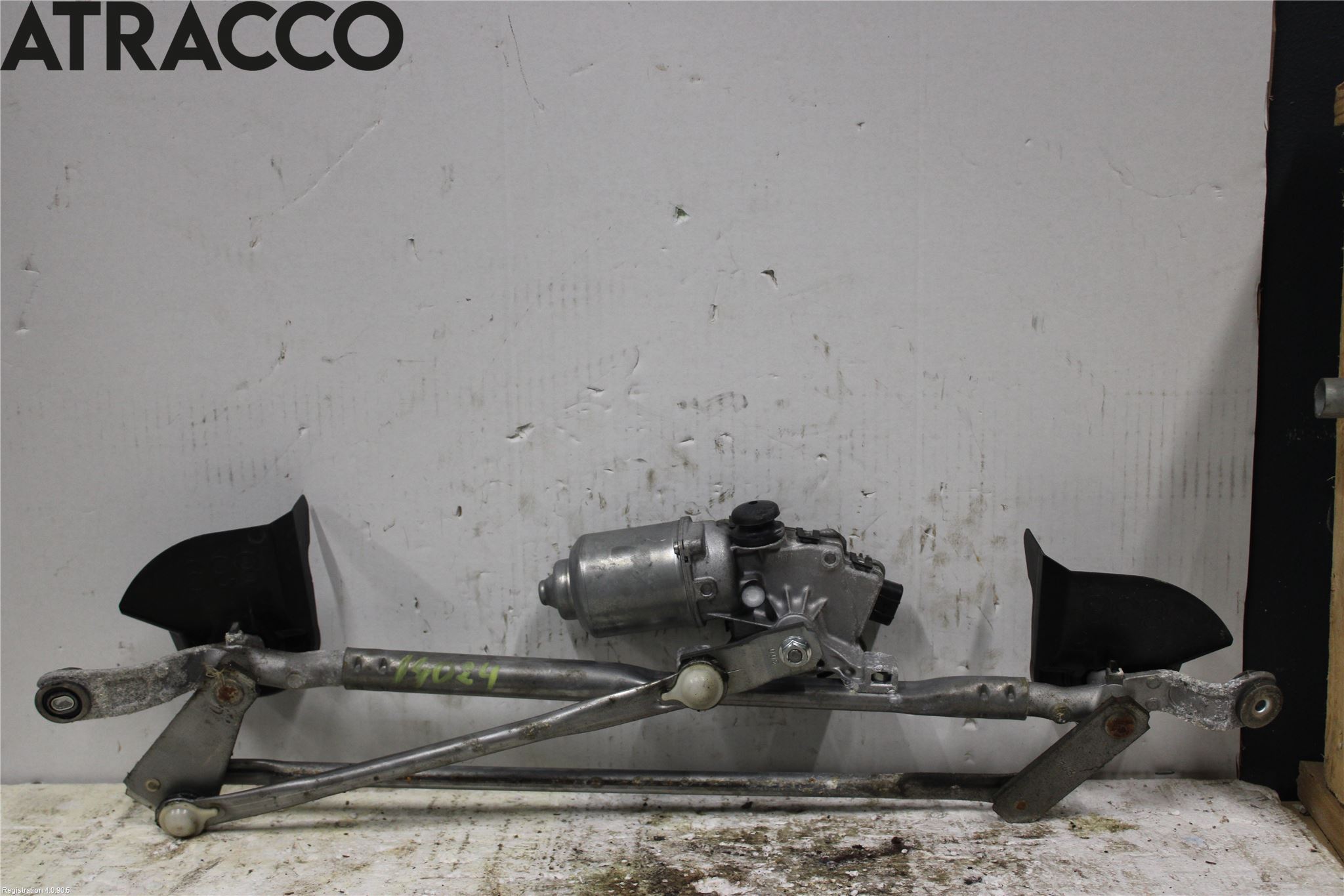 Mitsubishi OUTLANDER 13-21 Viskermotor Frontrute