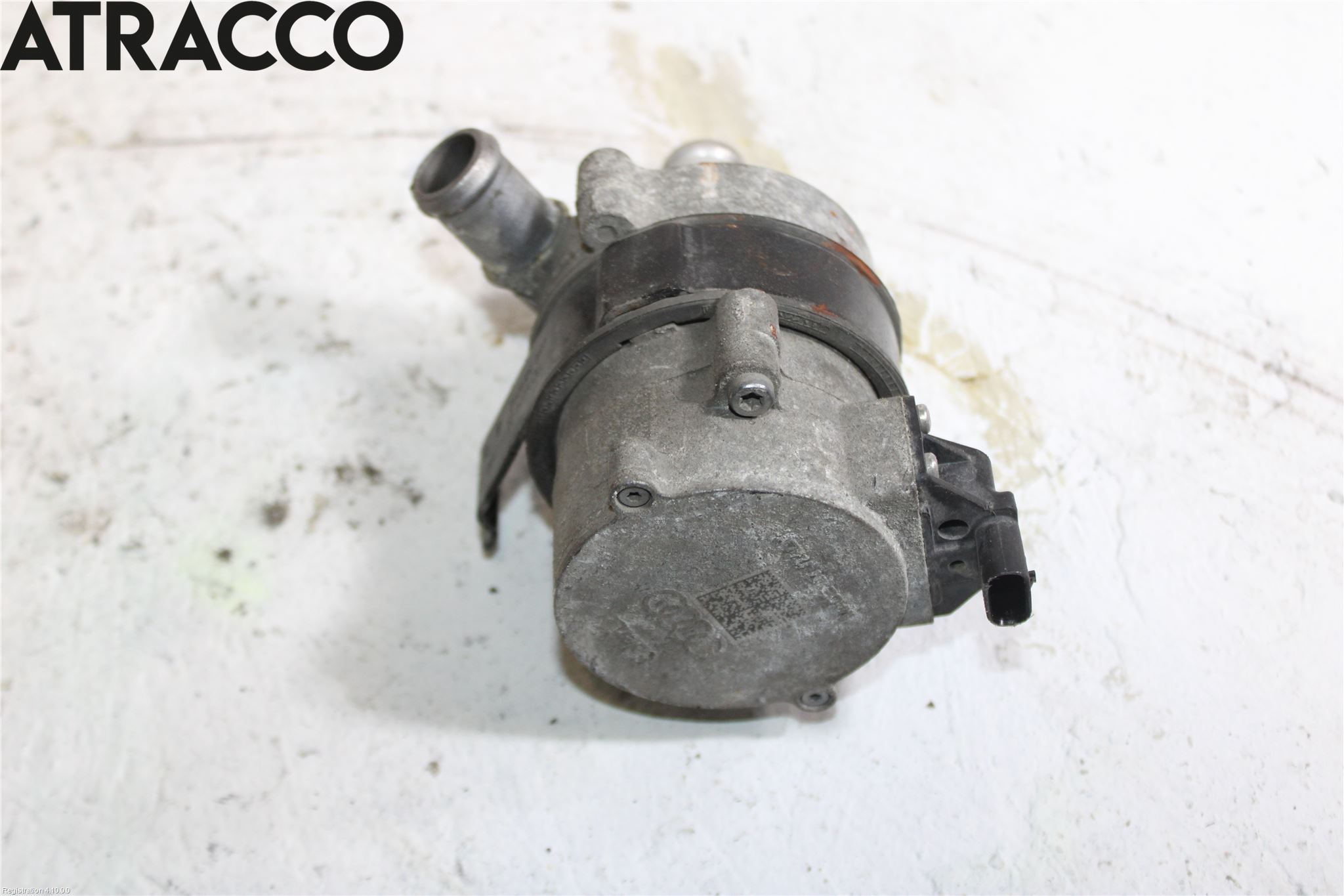 Audi A4 12-15 Vannpumpe