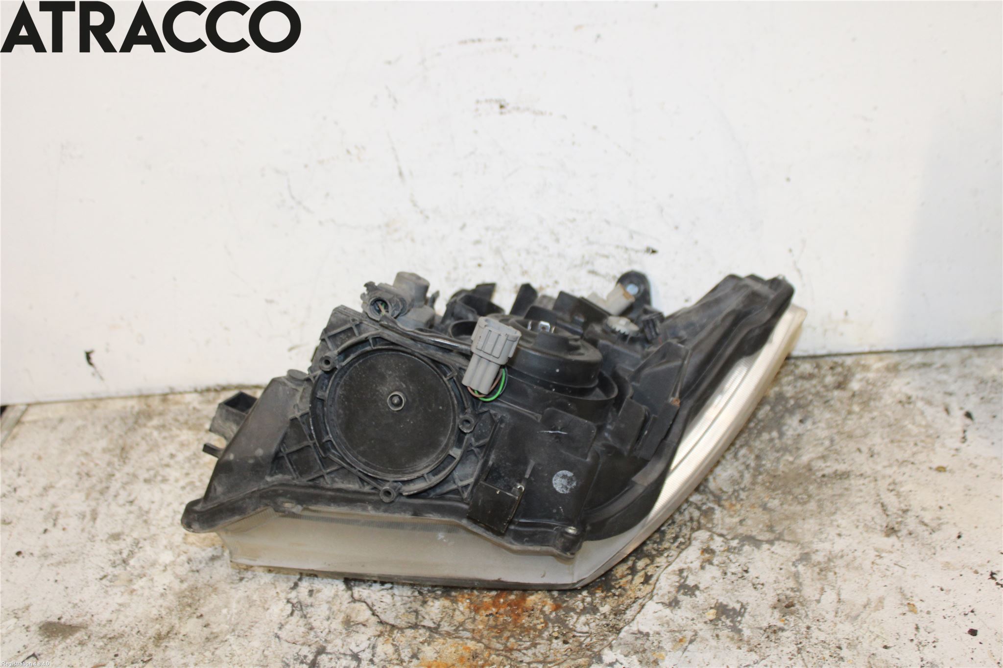 Nissan NAVARA 05-16 Frontlykt Høyre