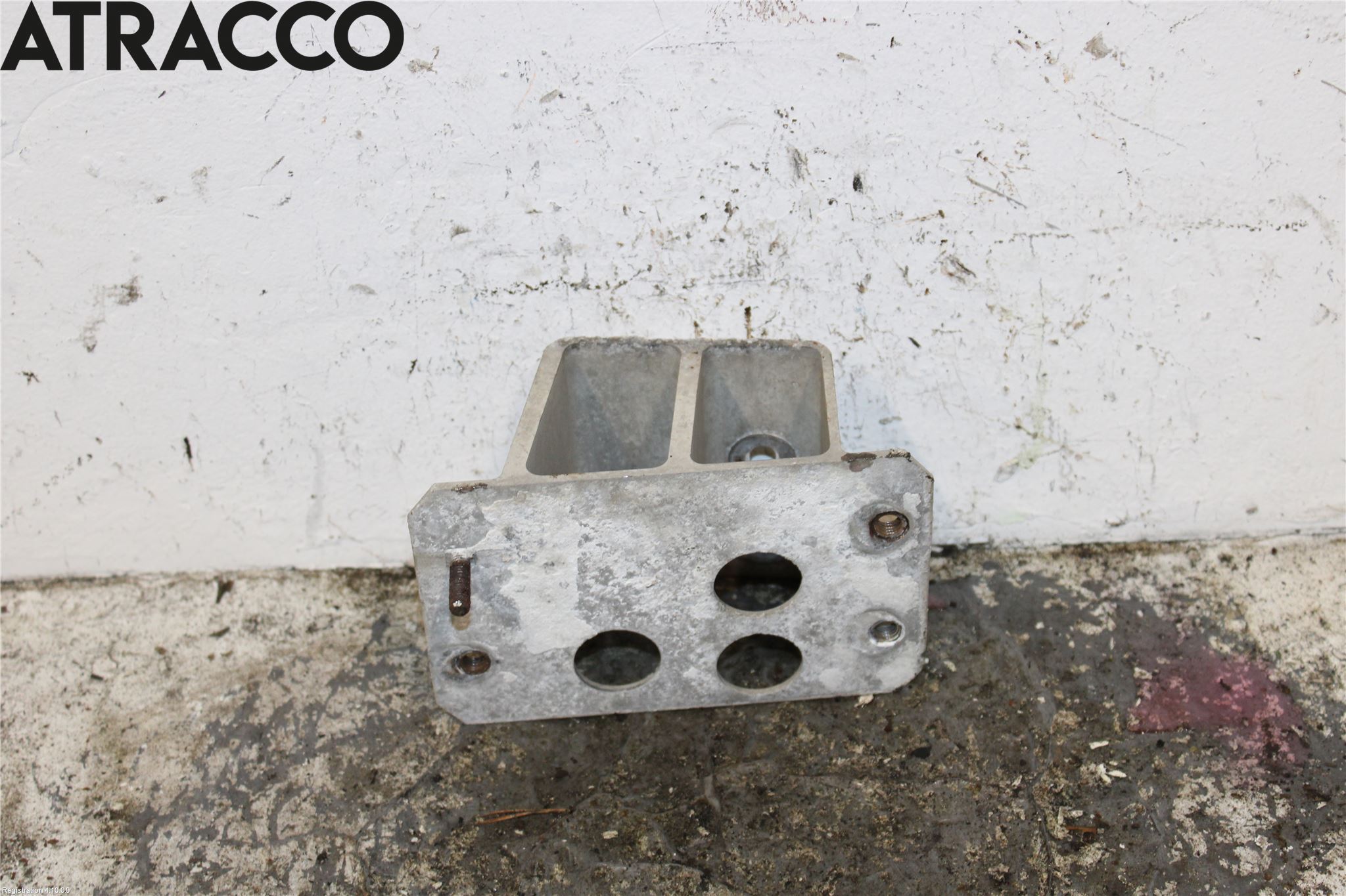 Toyota RAV 4 06-12 Støtfanger Bak Feste