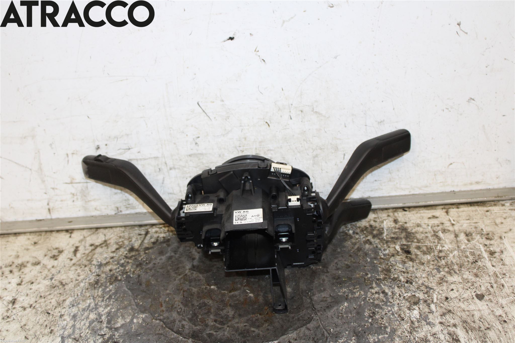 Volkswagen VW PASSAT 11-14 Bryter Ratt Kombi H Og V