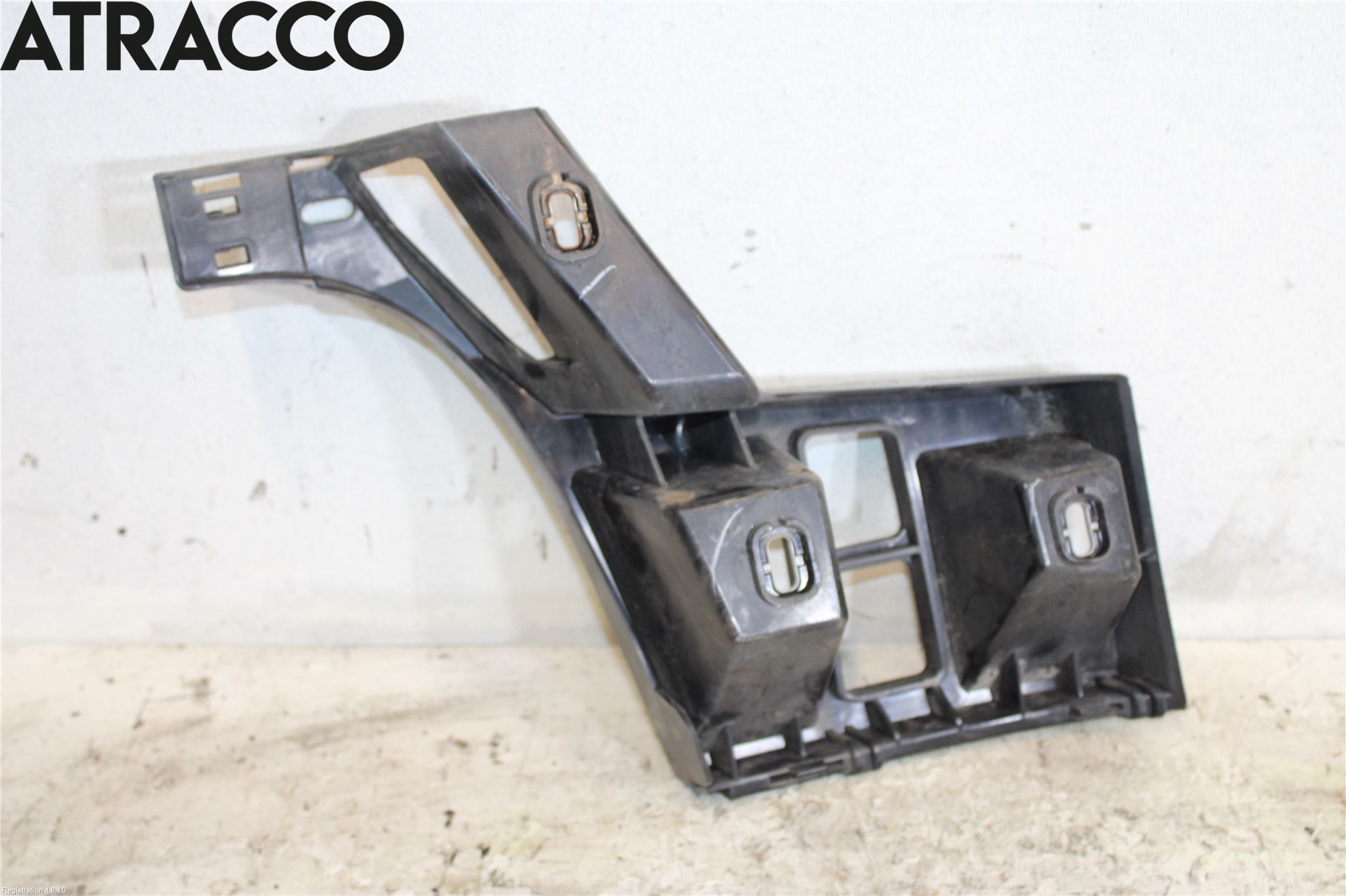 Mercedes-Benz MB ML/GLE-KLASS (W166) 12-18 Støtfangerfeste Bak Høyre