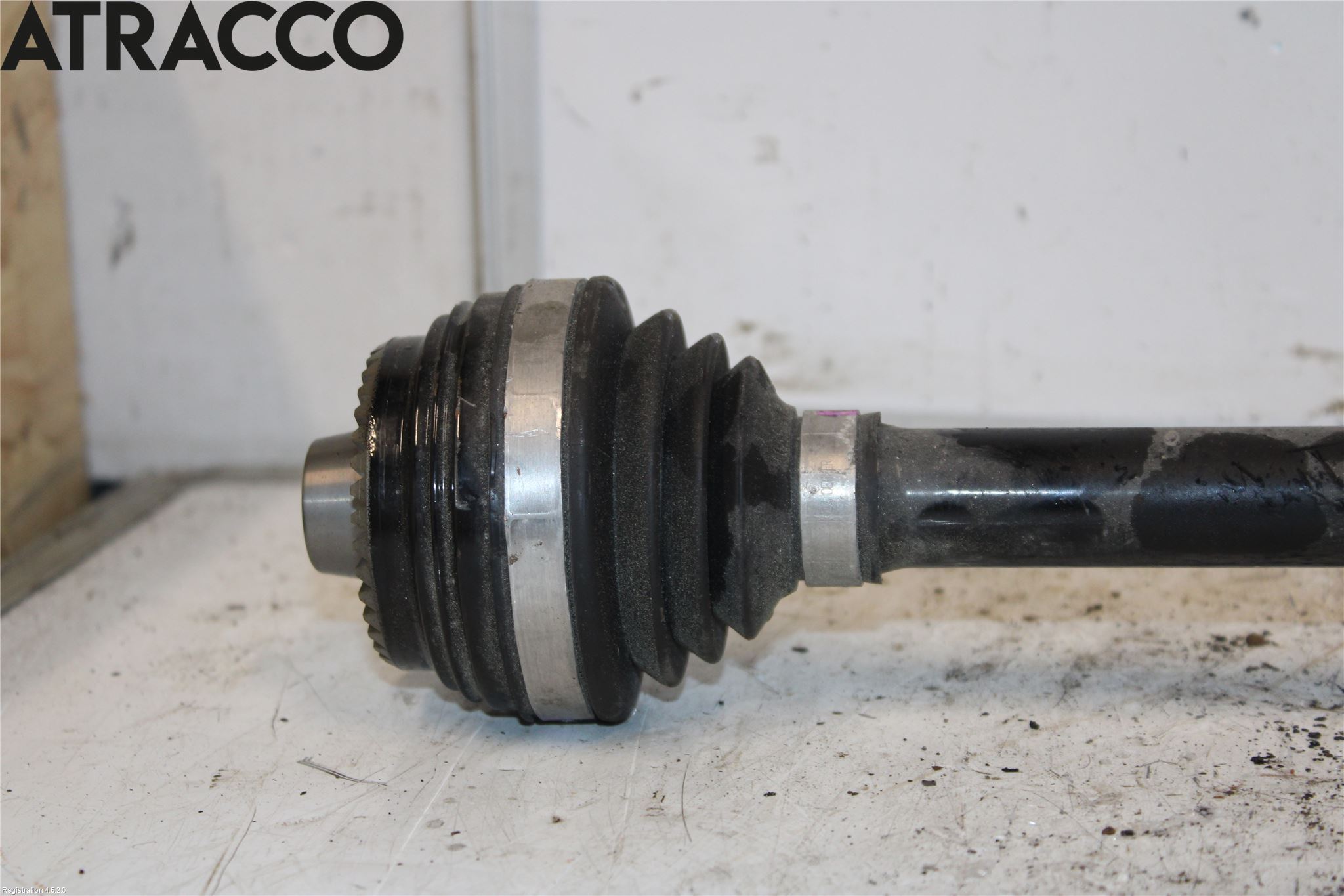 BMW 3 F30/F31/F80 12-19 Drivaksel Bak Kompl Høyre