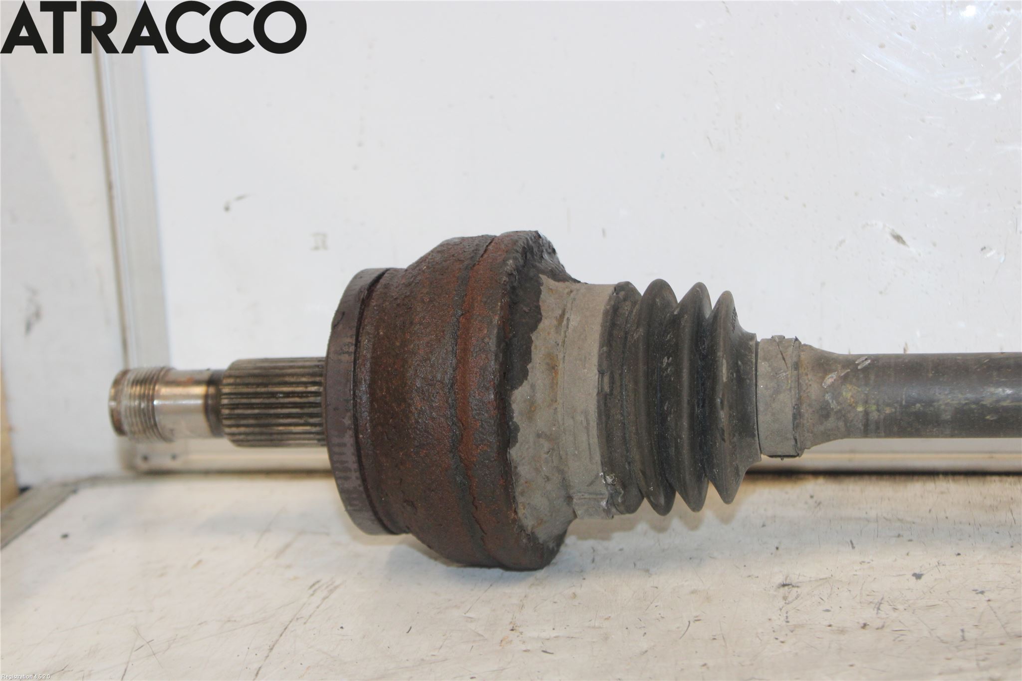 Mercedes-Benz MB E-KLASS (W212) 09-16 Drivaksel Bak Kompl Venstre