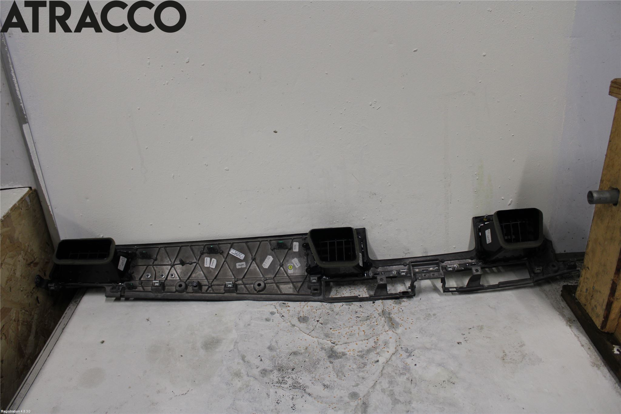 Audi A8/S8 4H 10-17 Dashbord Kanal - Dyse