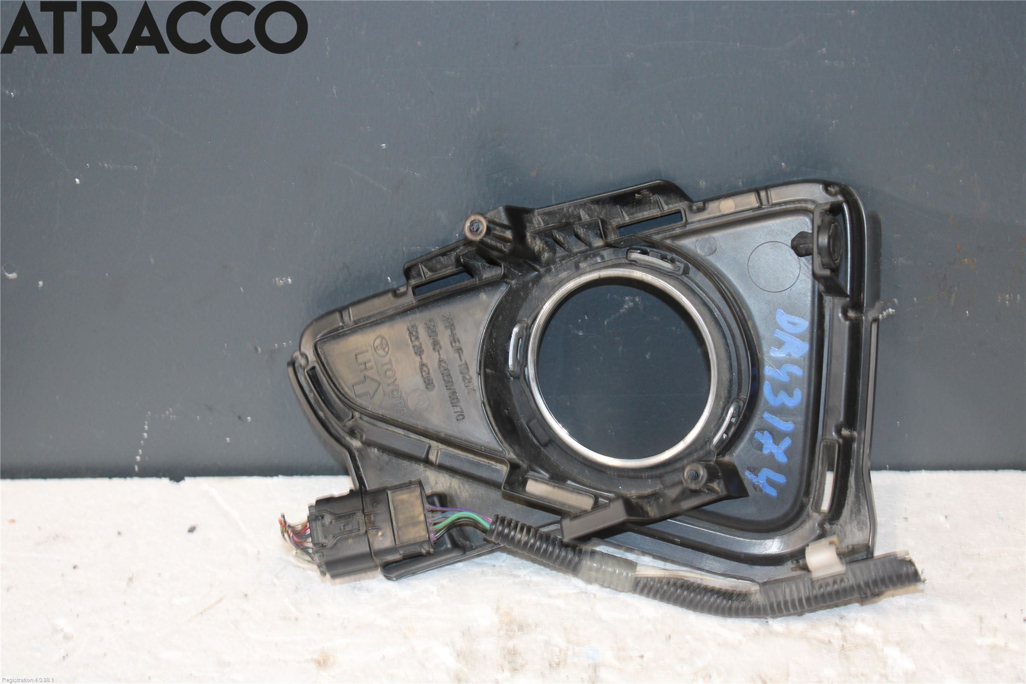 Toyota RAV4 13-18 Frontlykt Kurve-Tåkelys Ramme