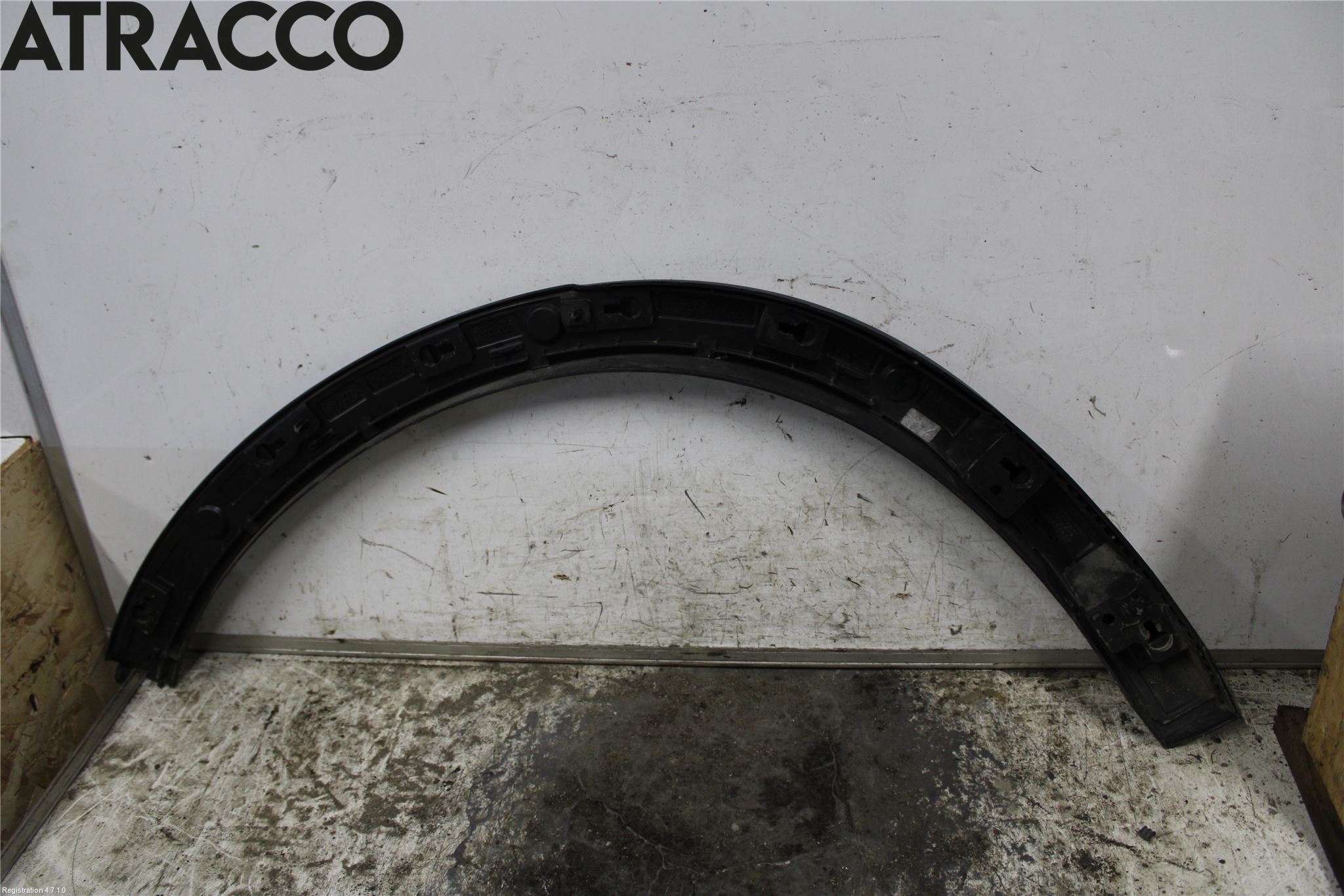 Volvo XC40/RECHARGE 18- Skjerm Bredder