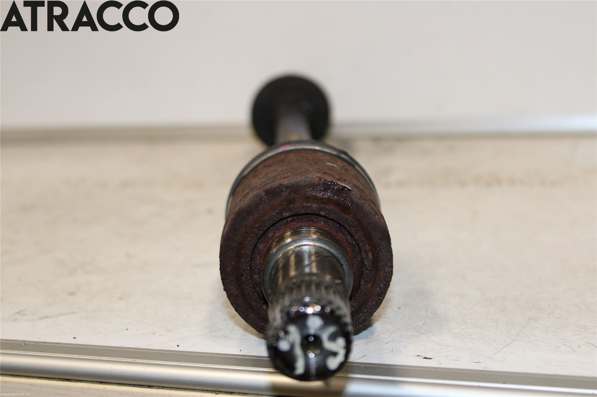 Volvo XC70 08-13 Drivaksel Bak Kompl Høyre