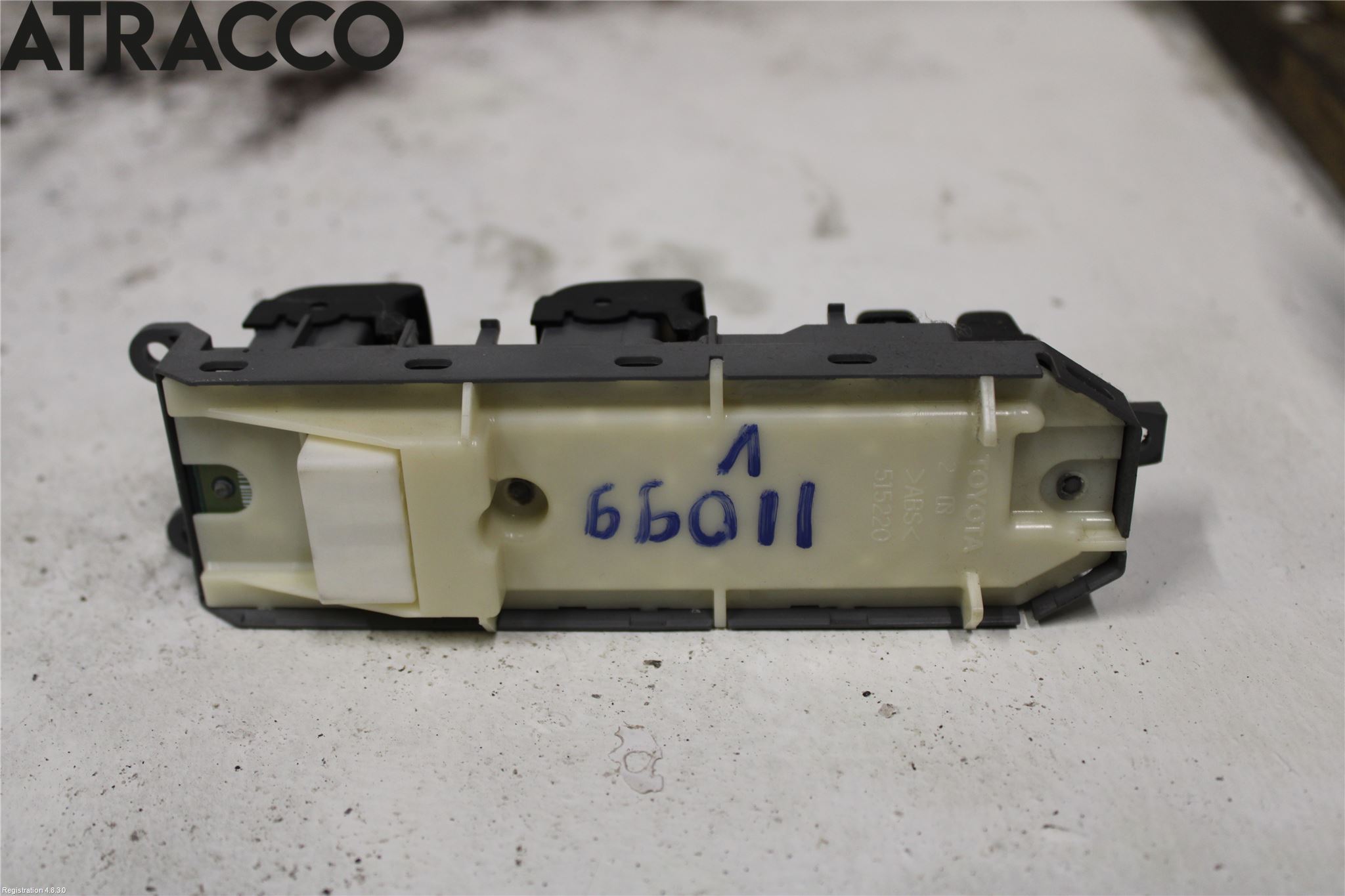 Toyota AURIS 10-12 Bryter Vindusheis