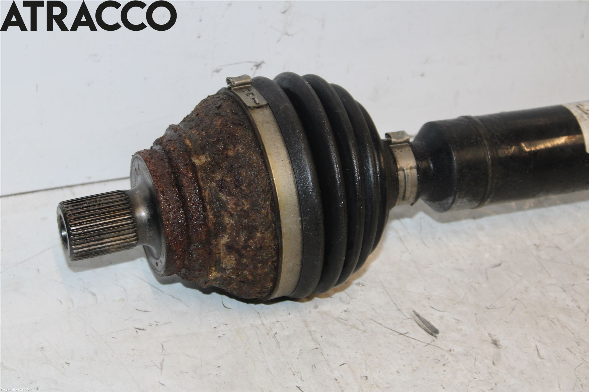 Audi A3/S3 8V 13-20 Drivaksel Foran Kompl Høyre