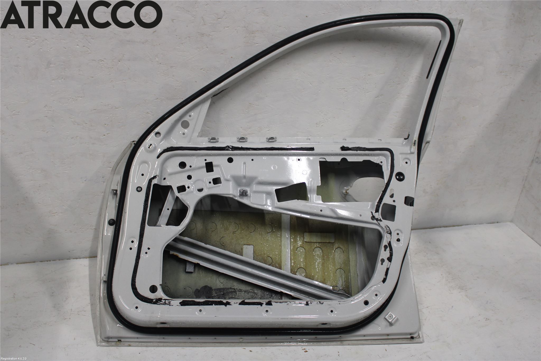 BMW 5 E60/61 Sed/Tou 02-10 Dør 4D Foran Høyre