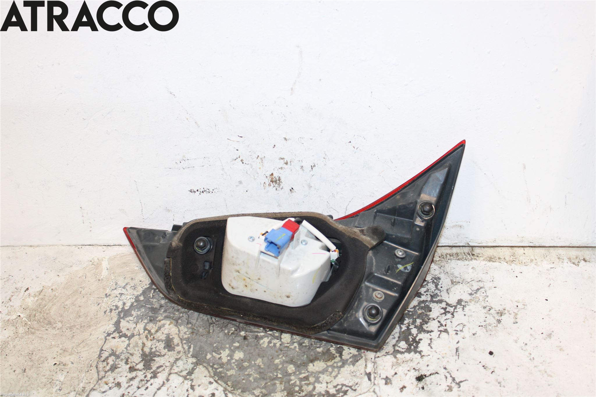 Toyota AURIS 13-19 Baklykt Venstre  På Luke(Indre