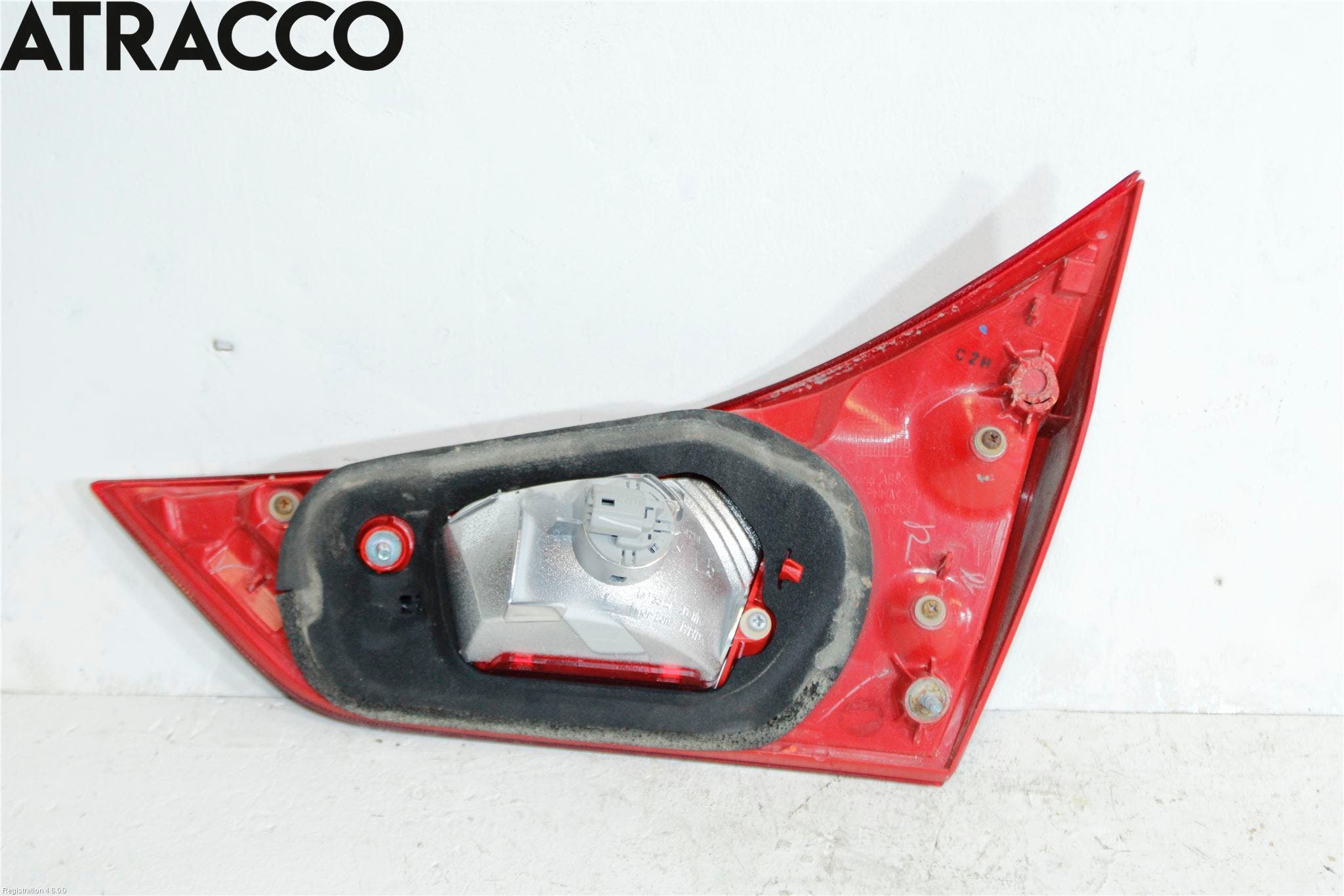 Toyota AURIS 13-19 Baklykt Venstre