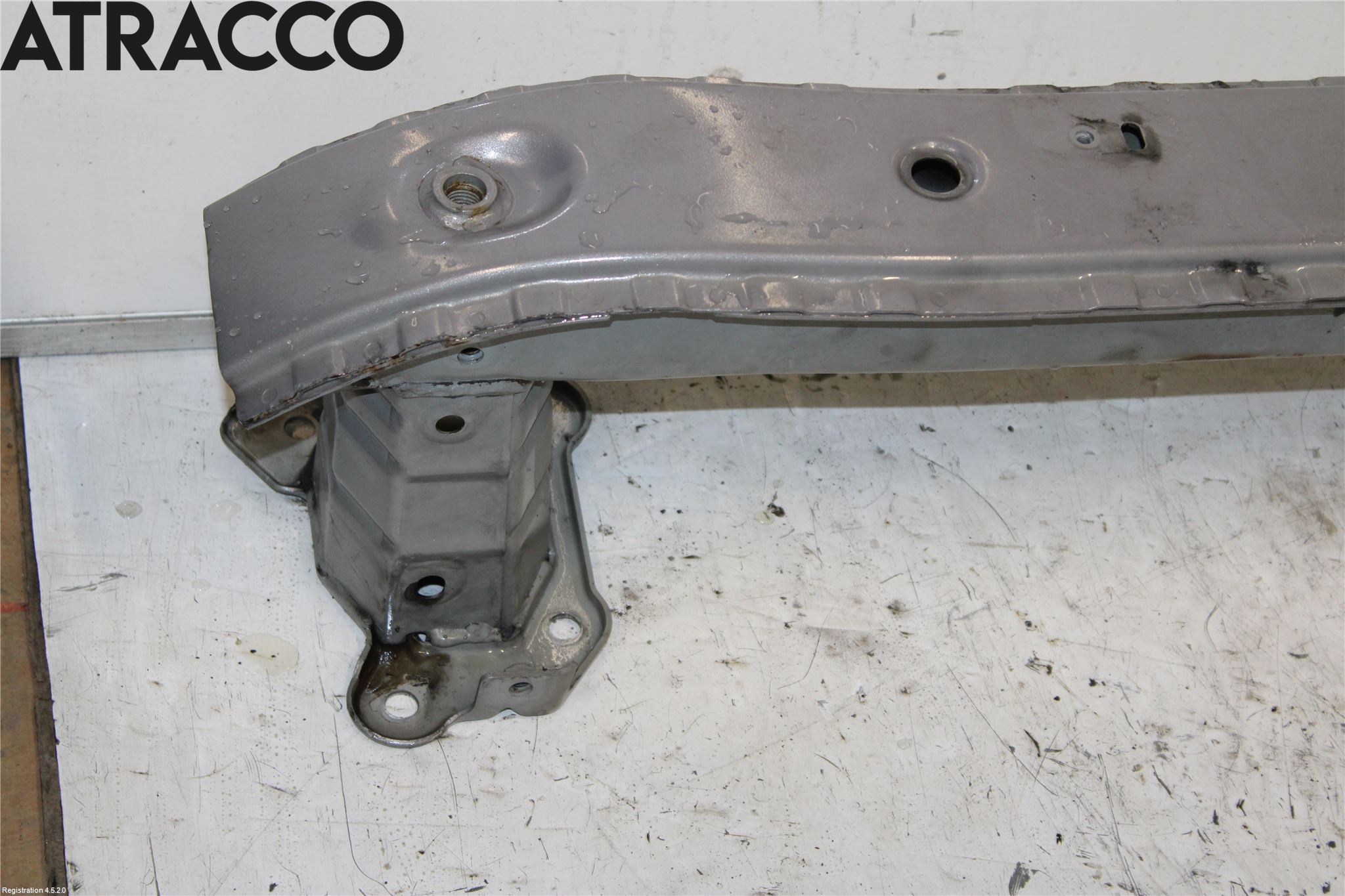 Volvo V50 08-12 Støtfanger Foran Bjelke