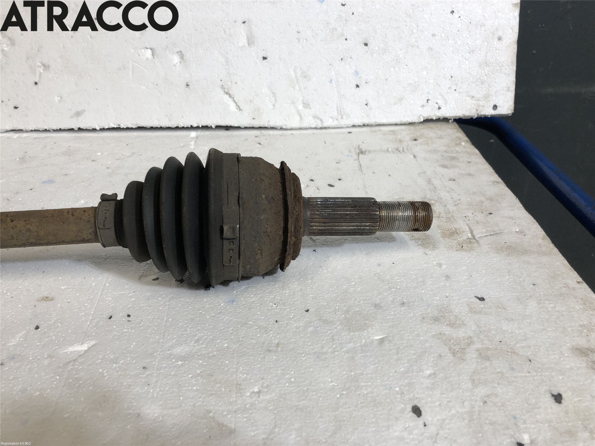 Nissan QASHQAI 14-17 Drivaksel Foran Kompl Venstre