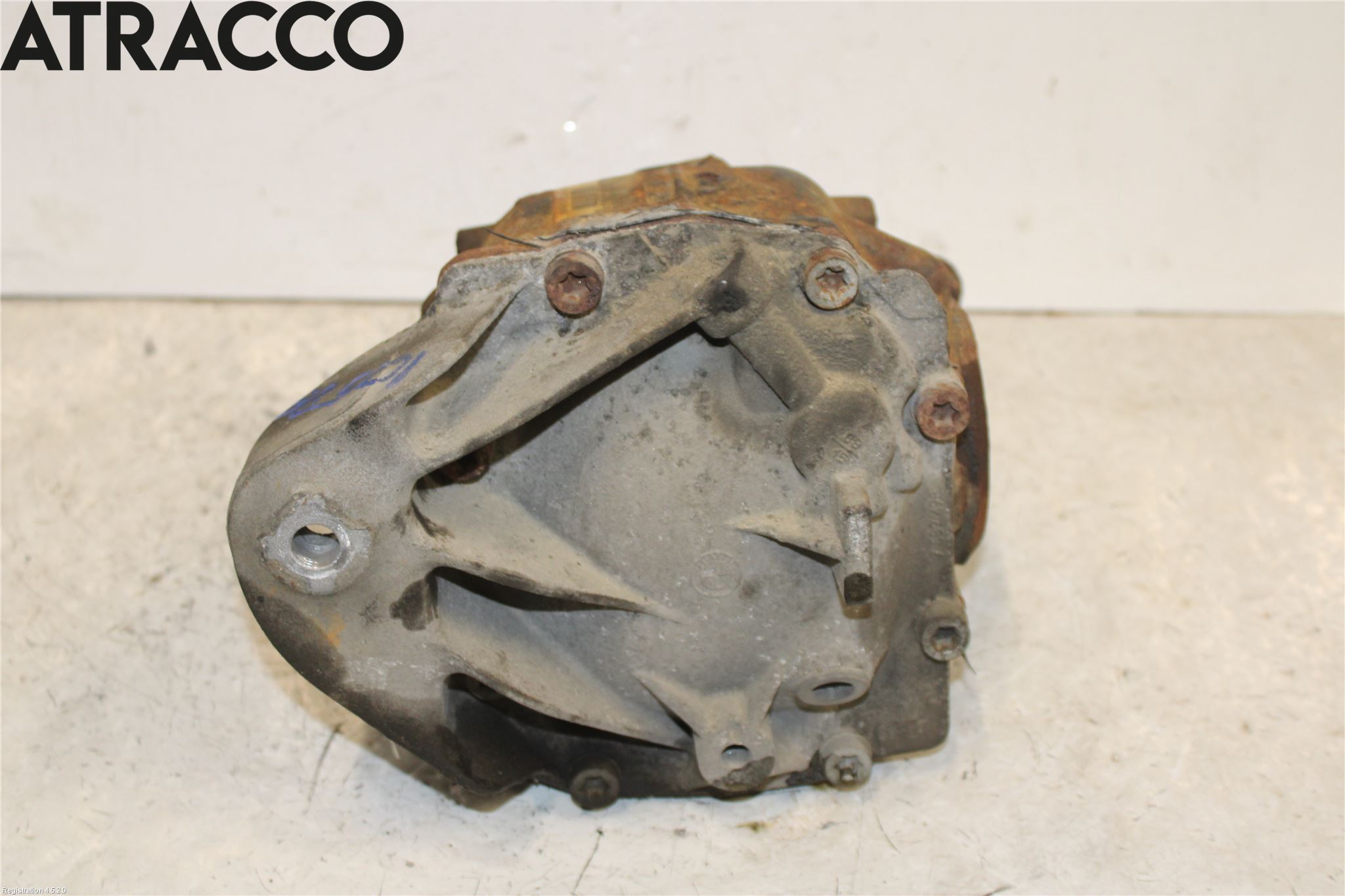 BMW 3 F30/F31/F80 12-19 Bakaksel Kardang Bak -Diff