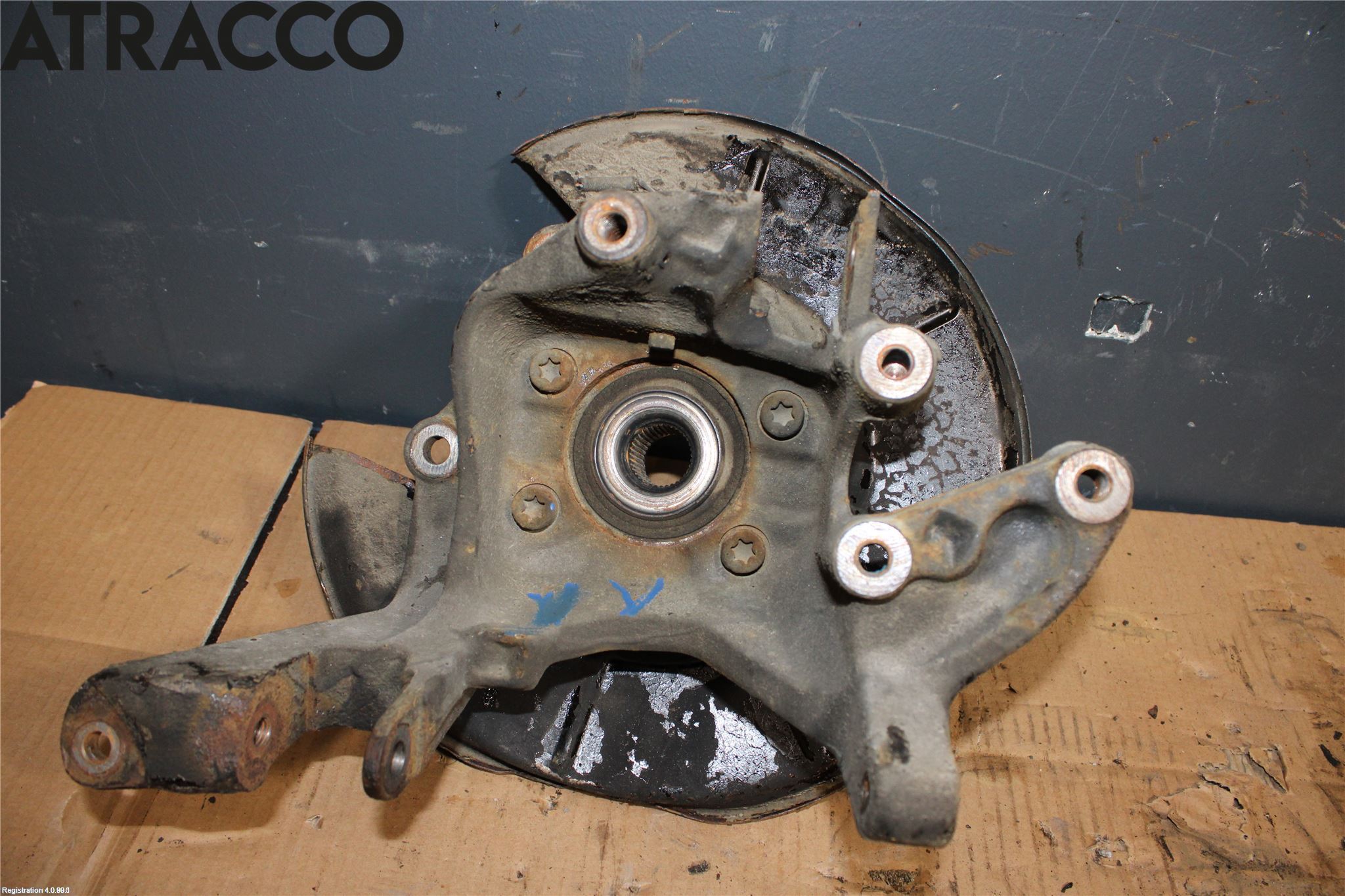 Ford KUGA 08-12 Spindel Vb