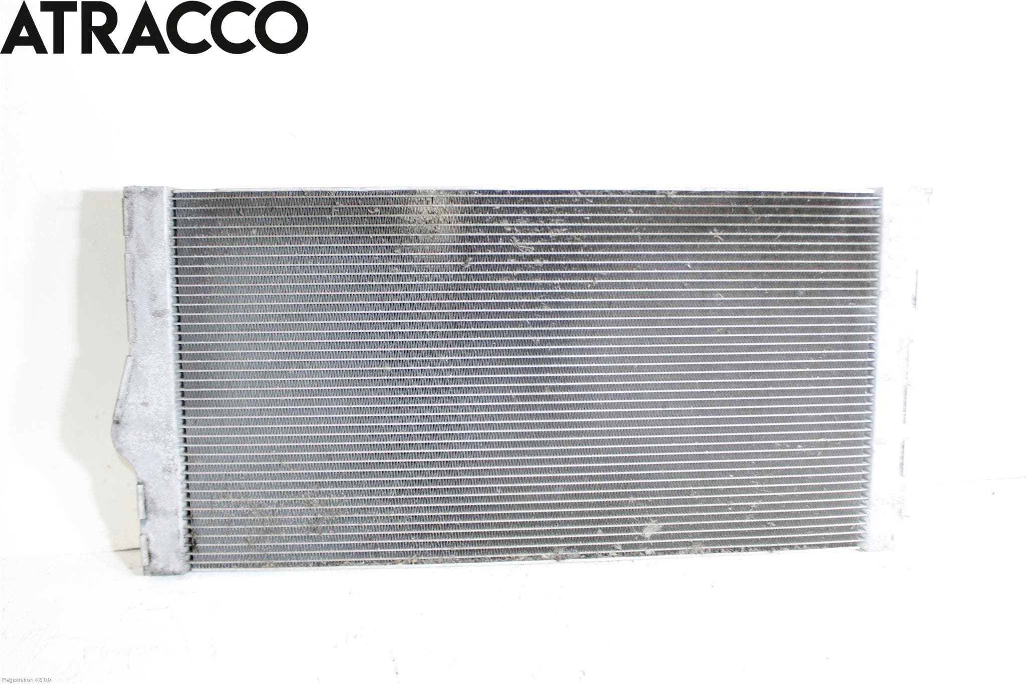 BMW 5 F10/F11/F18 09-17 Radiator Automat