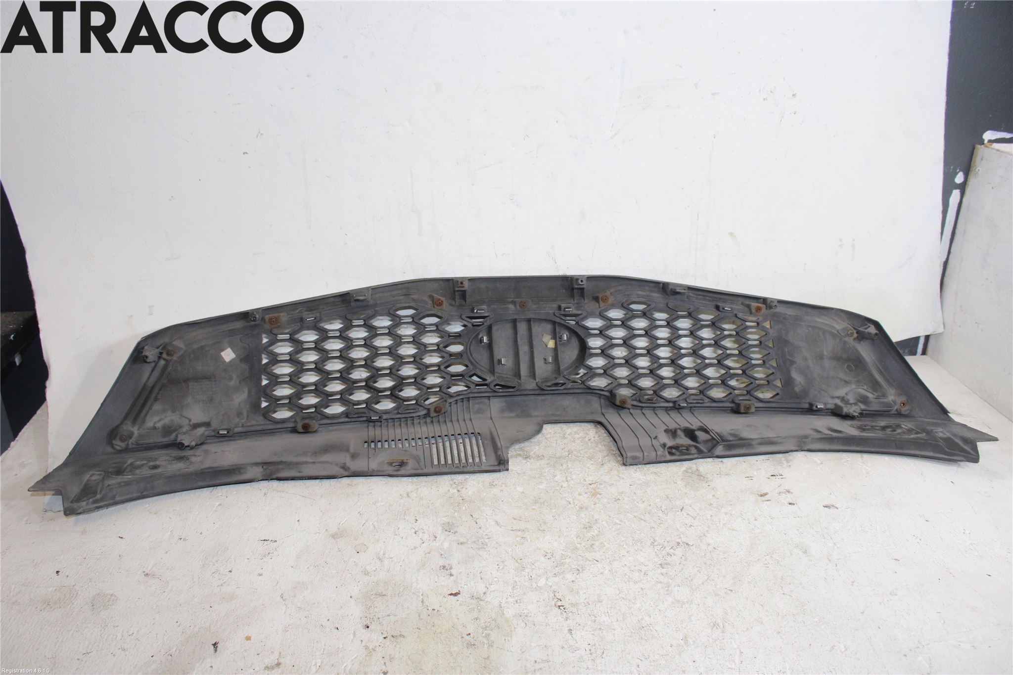 Kia CEED 06-12 Grill Komplett