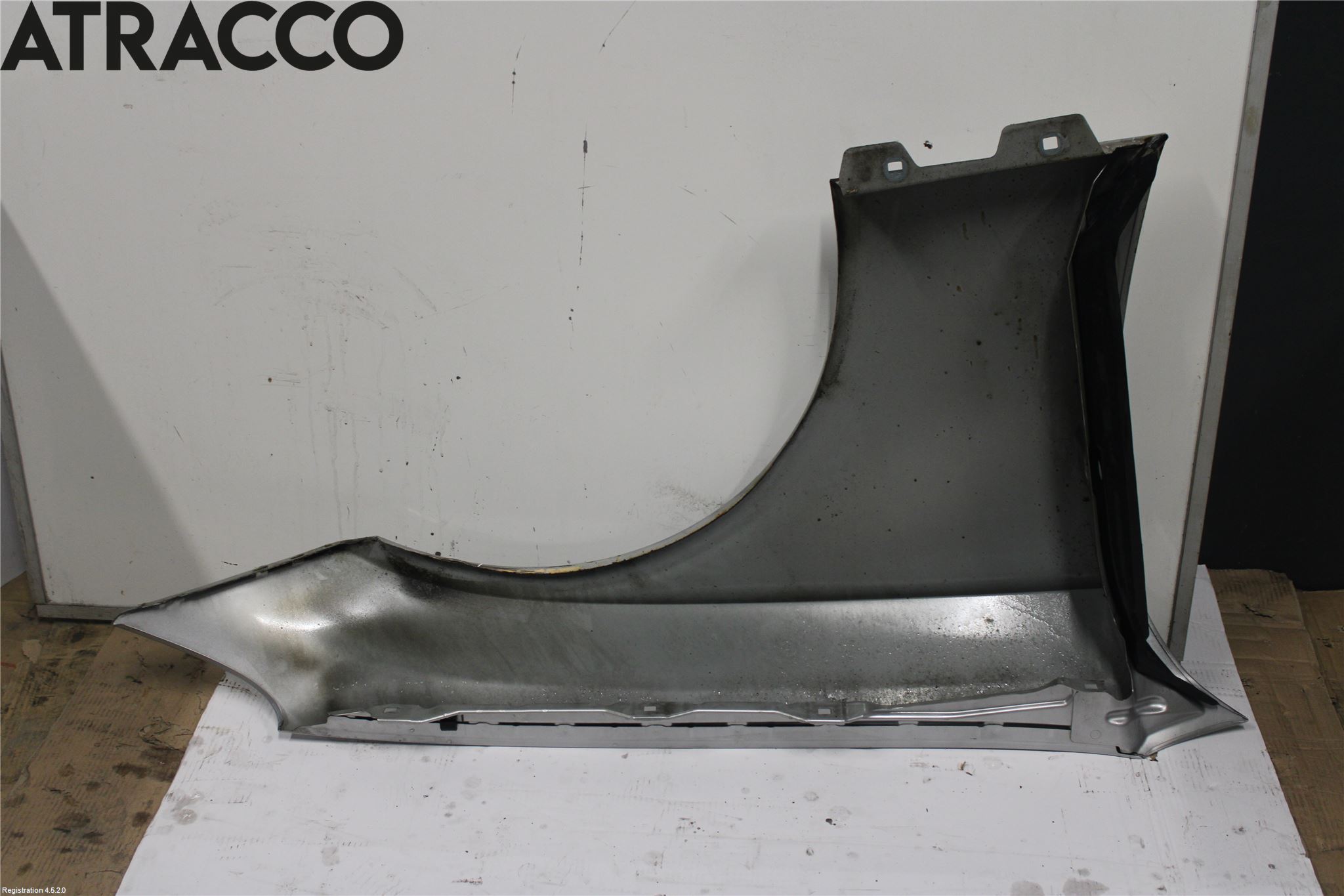 Mercedes-Benz MB CLS (C219) 03-11 Skjerm Foran Venstre