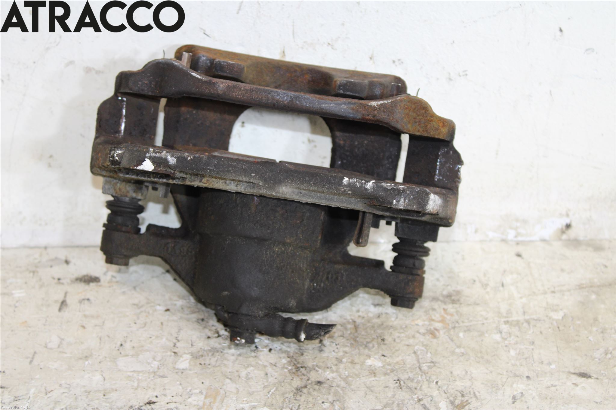 Toyota AVENSIS 16-18 Bremsecaliper Foran Venstre