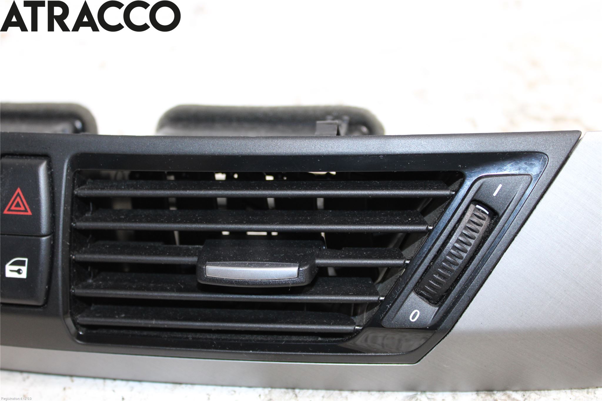 BMW X1 E84 10-15 Dashbord Kanal - Dyse