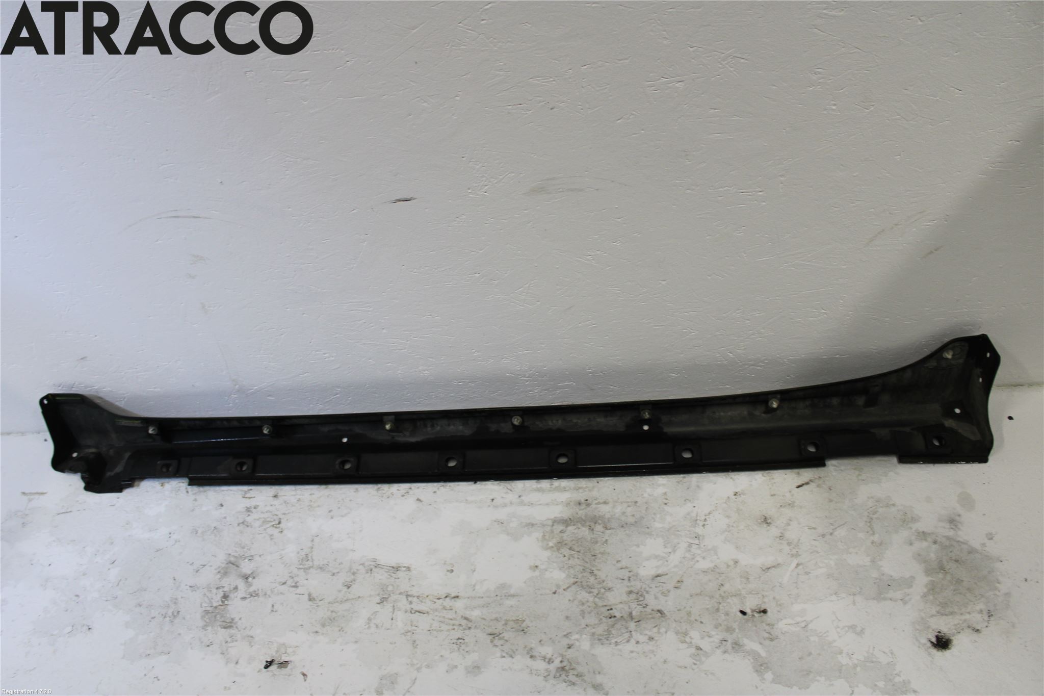 Suzuki SWIFT 17-24 Kanalskjørt Høyre