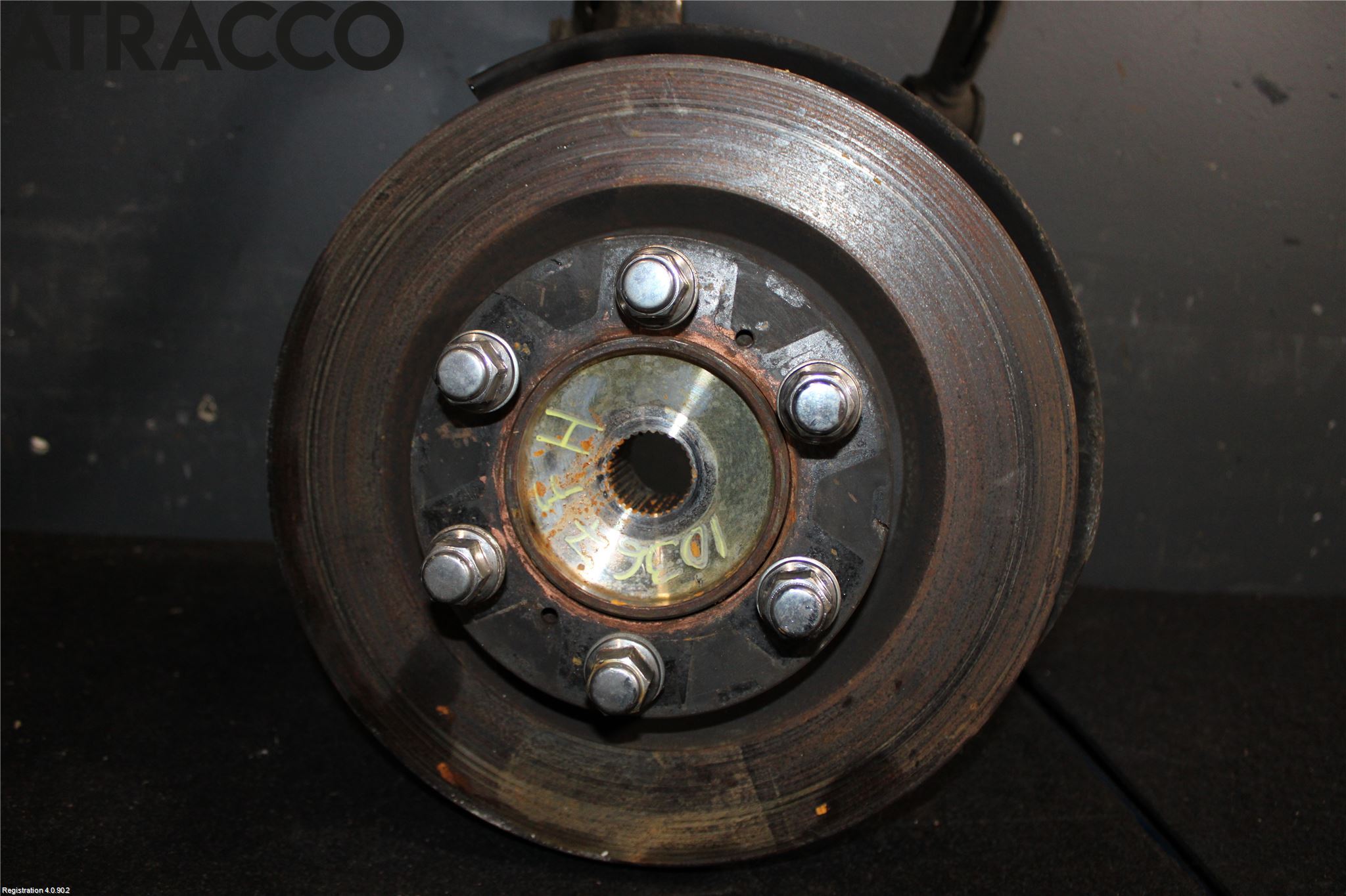 Toyota LANDCRUISER Spindel Hf