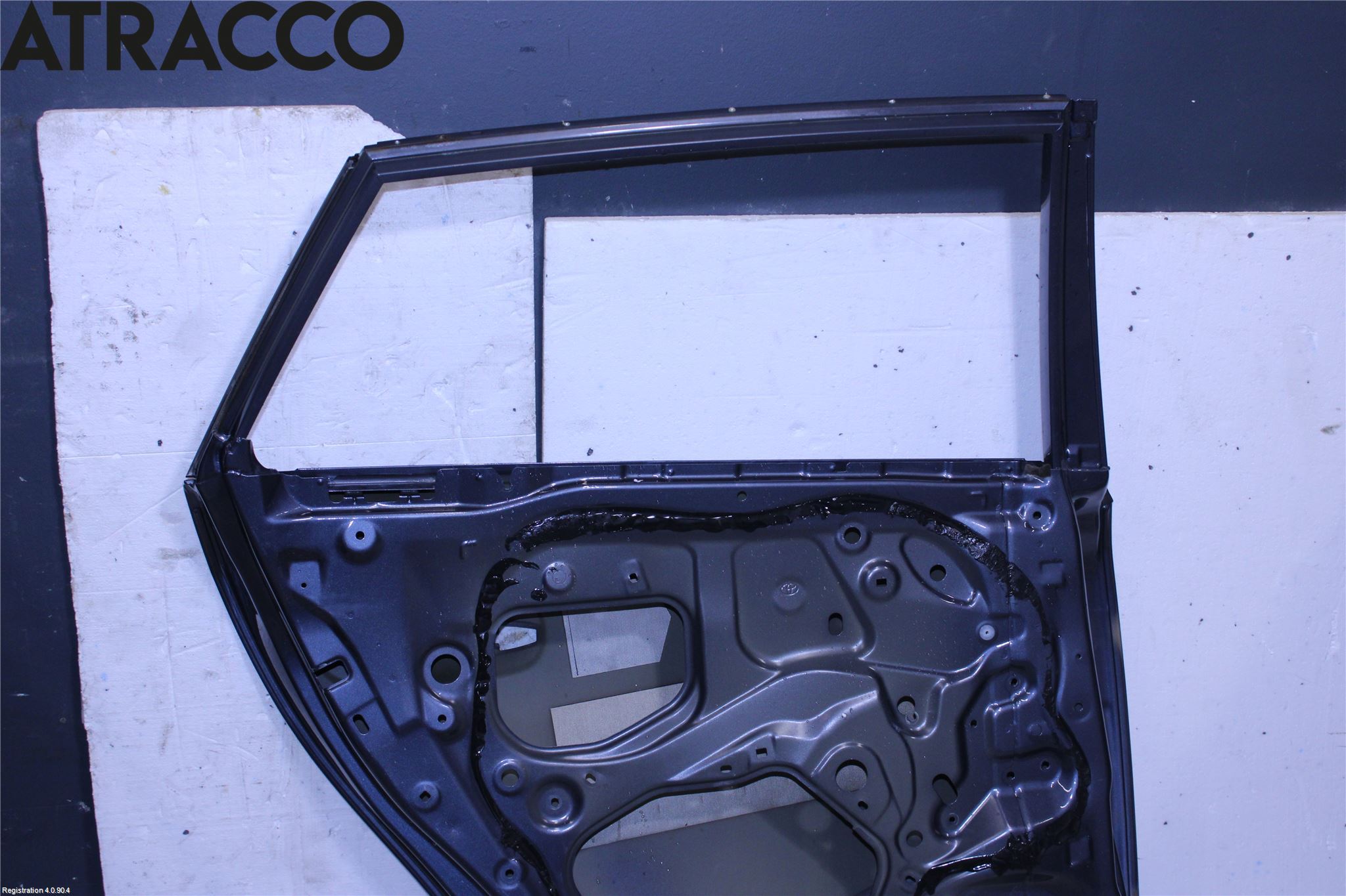 Toyota AVENSIS 09-15 Dør 4D Bak Venstre