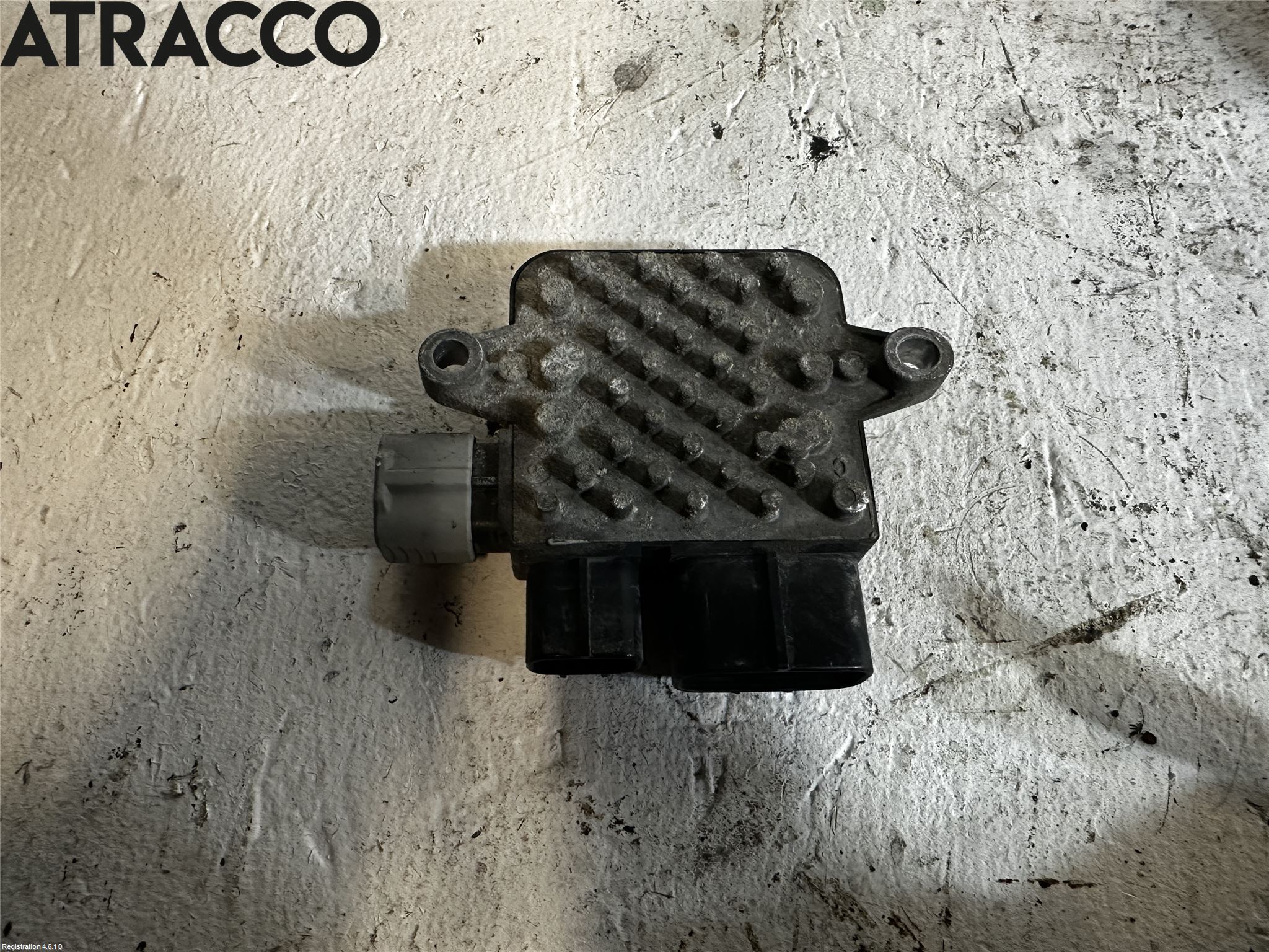 Tesla MODEL S 13- Rele Kjølevifte