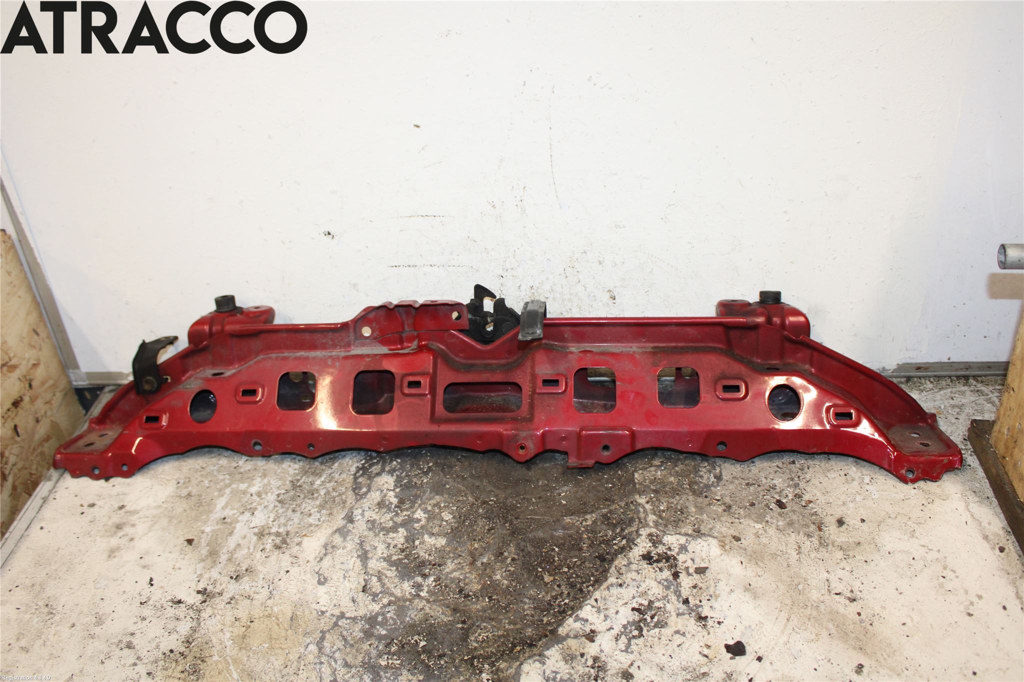 Toyota URBAN CRUISER Radiator Feste - Ramme - Bjelk